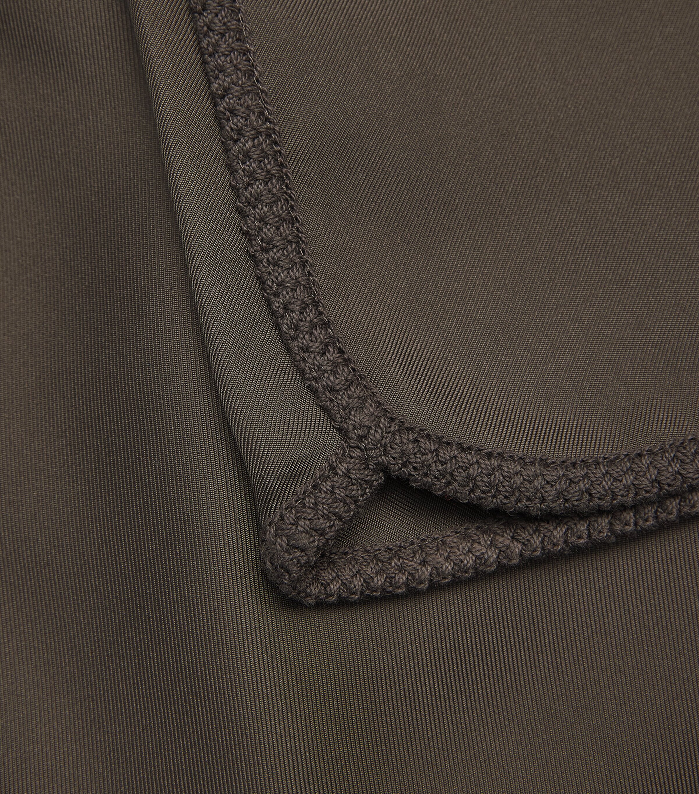 Róhe Womens Silk Taped Shorts Earth Image 6