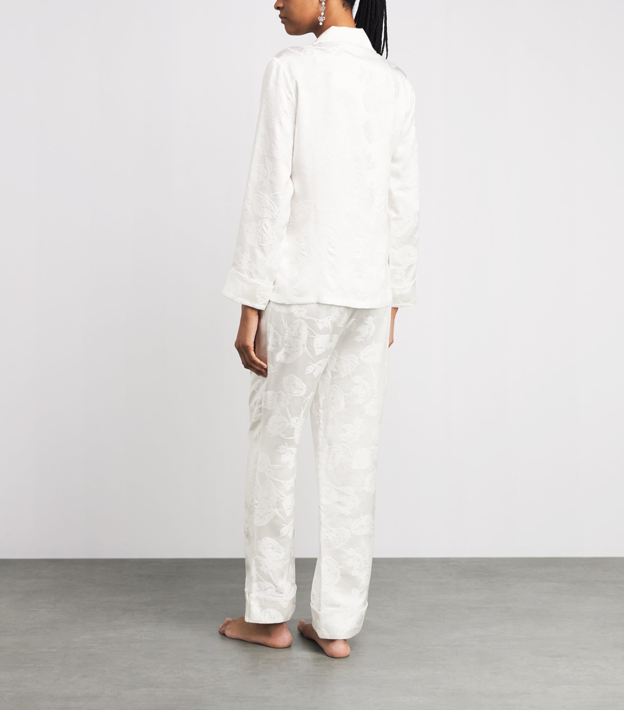 Olivia von Halle Womens Silk Jacquard Lila Pyjama Set Liliana Image 4