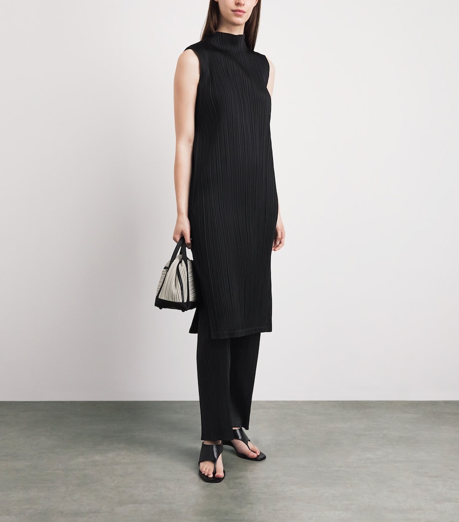 Pleats Please Issey Miyake Womens Swing Solid Midi Tunic Dress Black Image 2