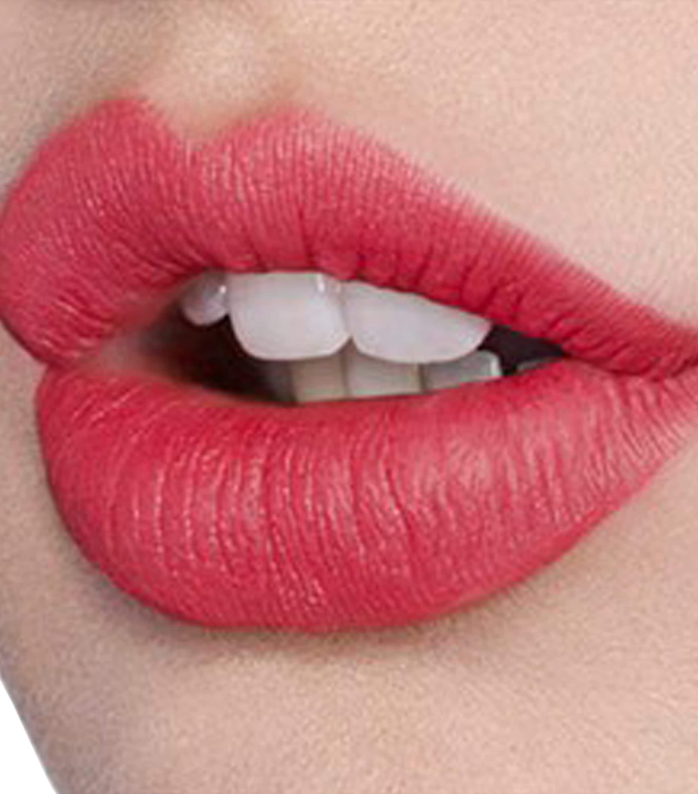 Matte Revolution Lipstick LOST CHERRY Image 3