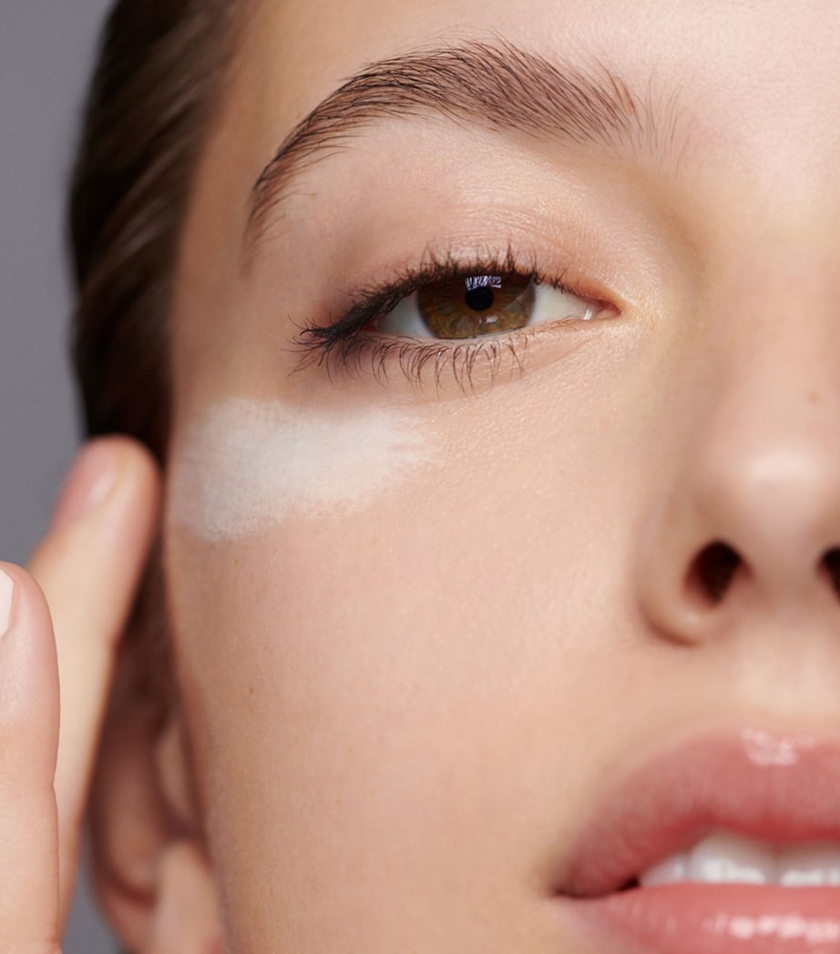 Extra Repair Eye Cream Refill (15ml) N/A Image 6