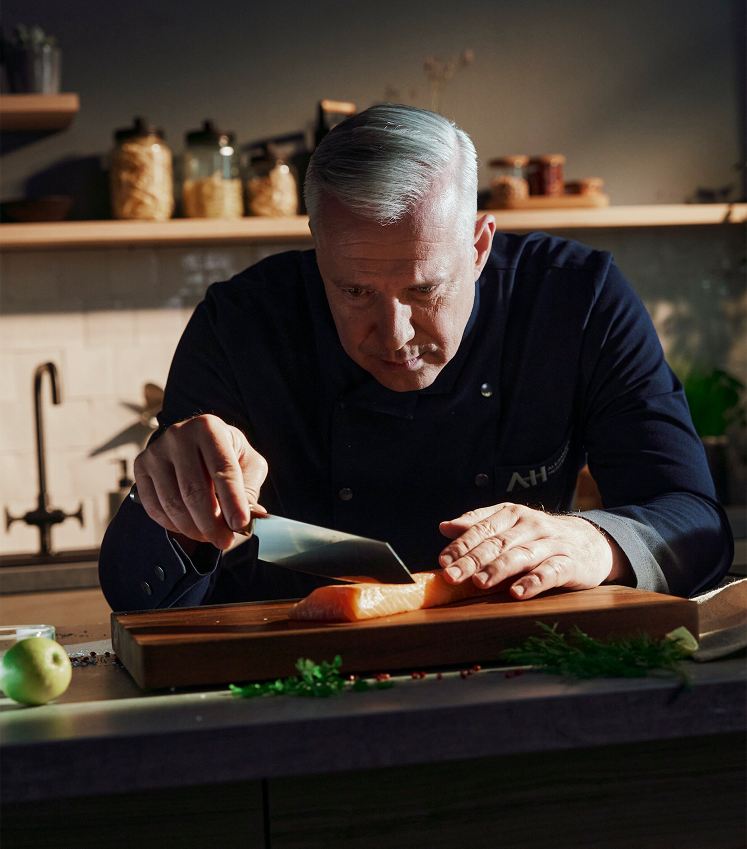 PrimeCut Santoku Knife SS / SILVER / BLACK Image 4