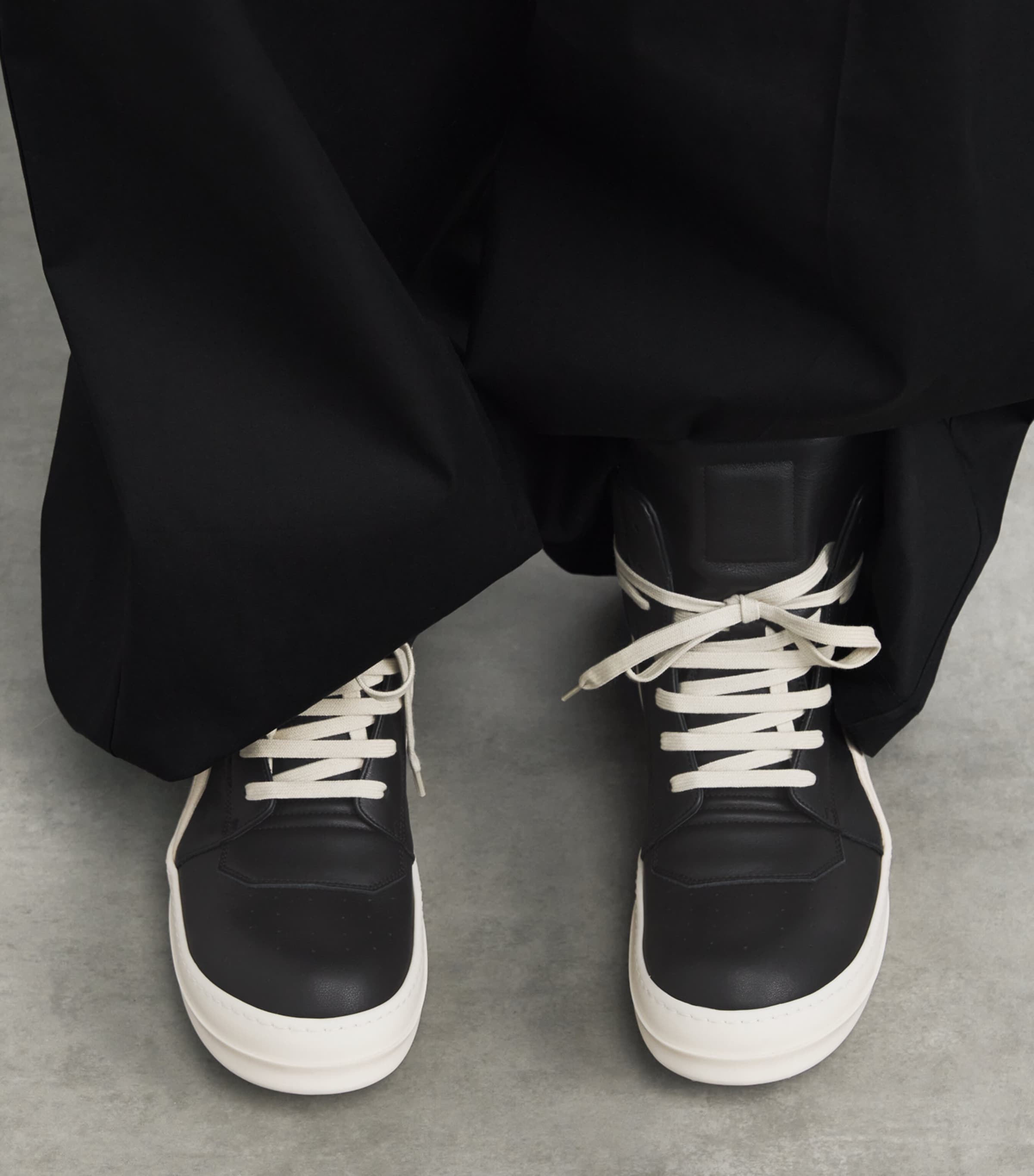 Leather Geobasket High-Top Sneakers BLACK/MILK/MILK/ 911 Image 2