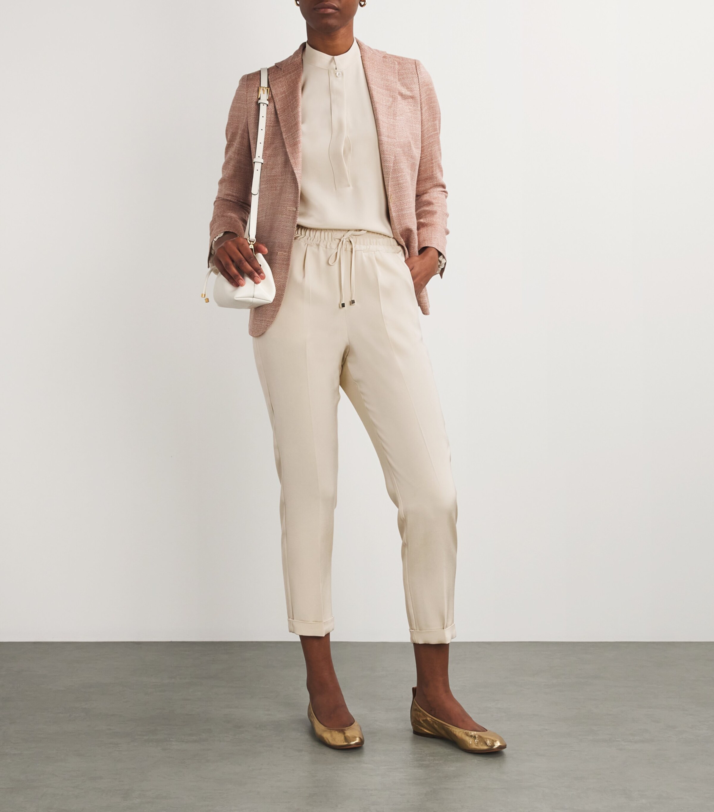 Kiton Womens Silk-Blend Cropped Trousers Butter Image 2