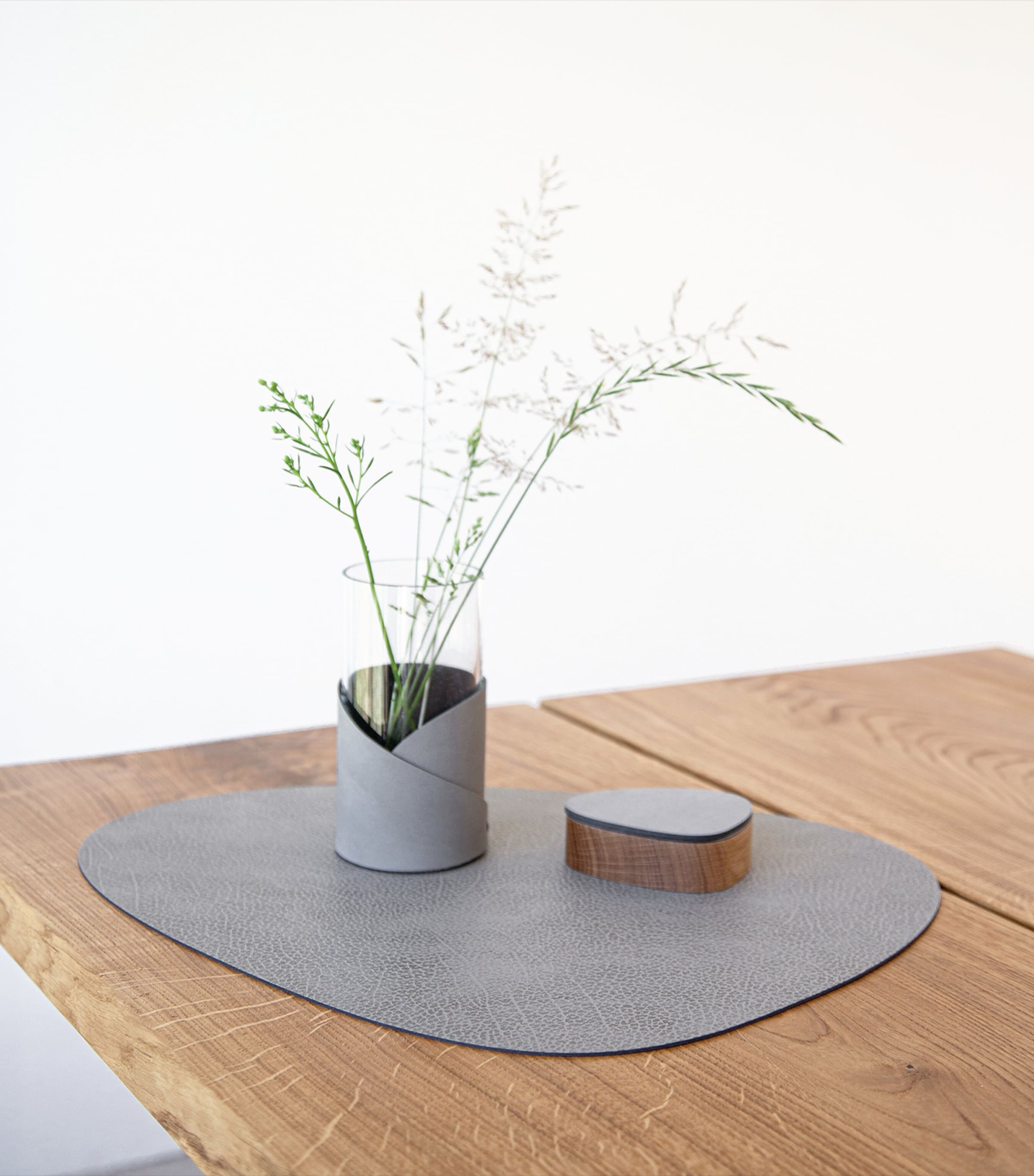 Set of 4 Hippo Placemats (37cm x 44cm) ANTHRACITE GREY Image 3