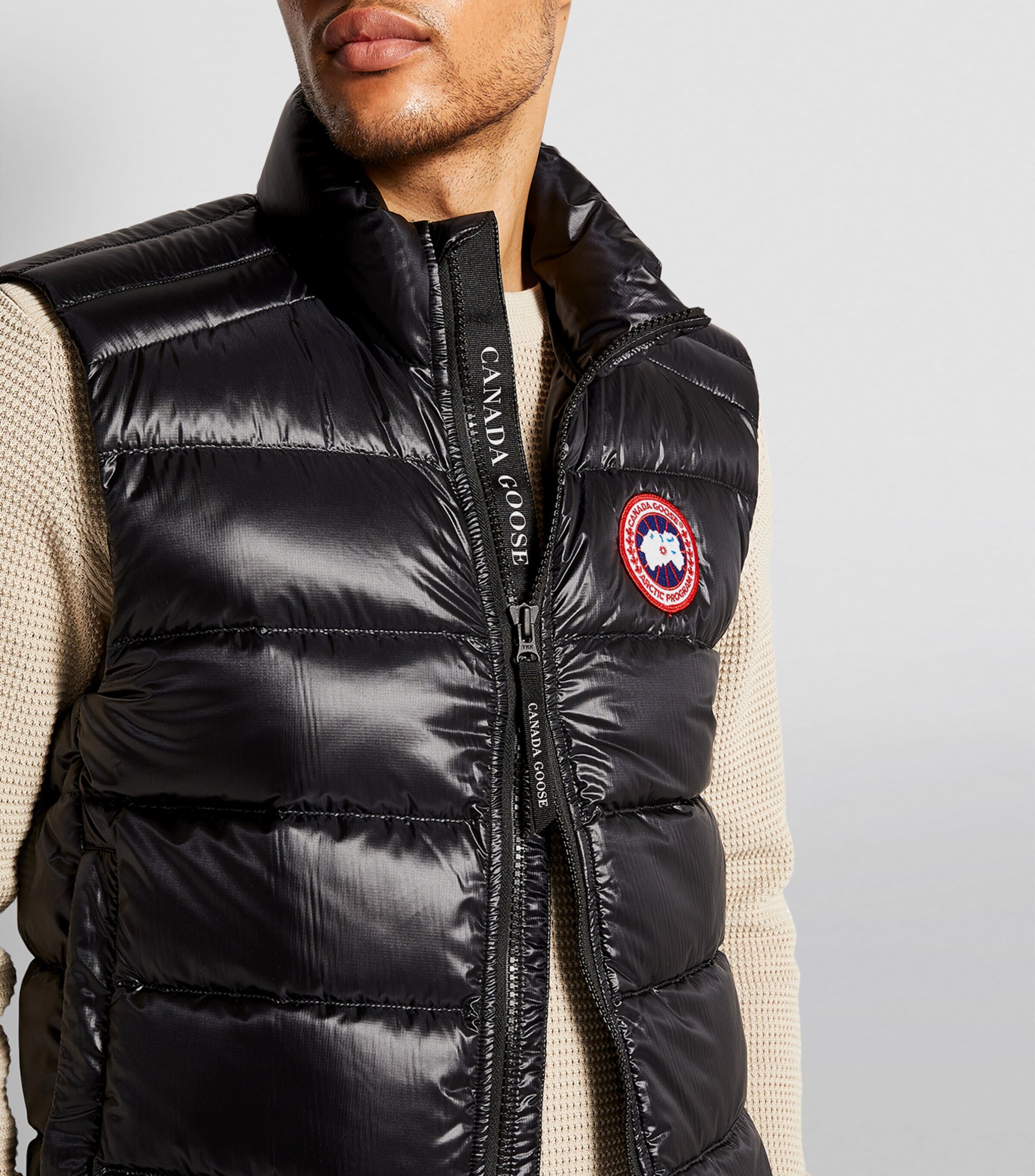 Canada Goose Mens Down Quilted Packaway Crofton Gilet Black Image 6