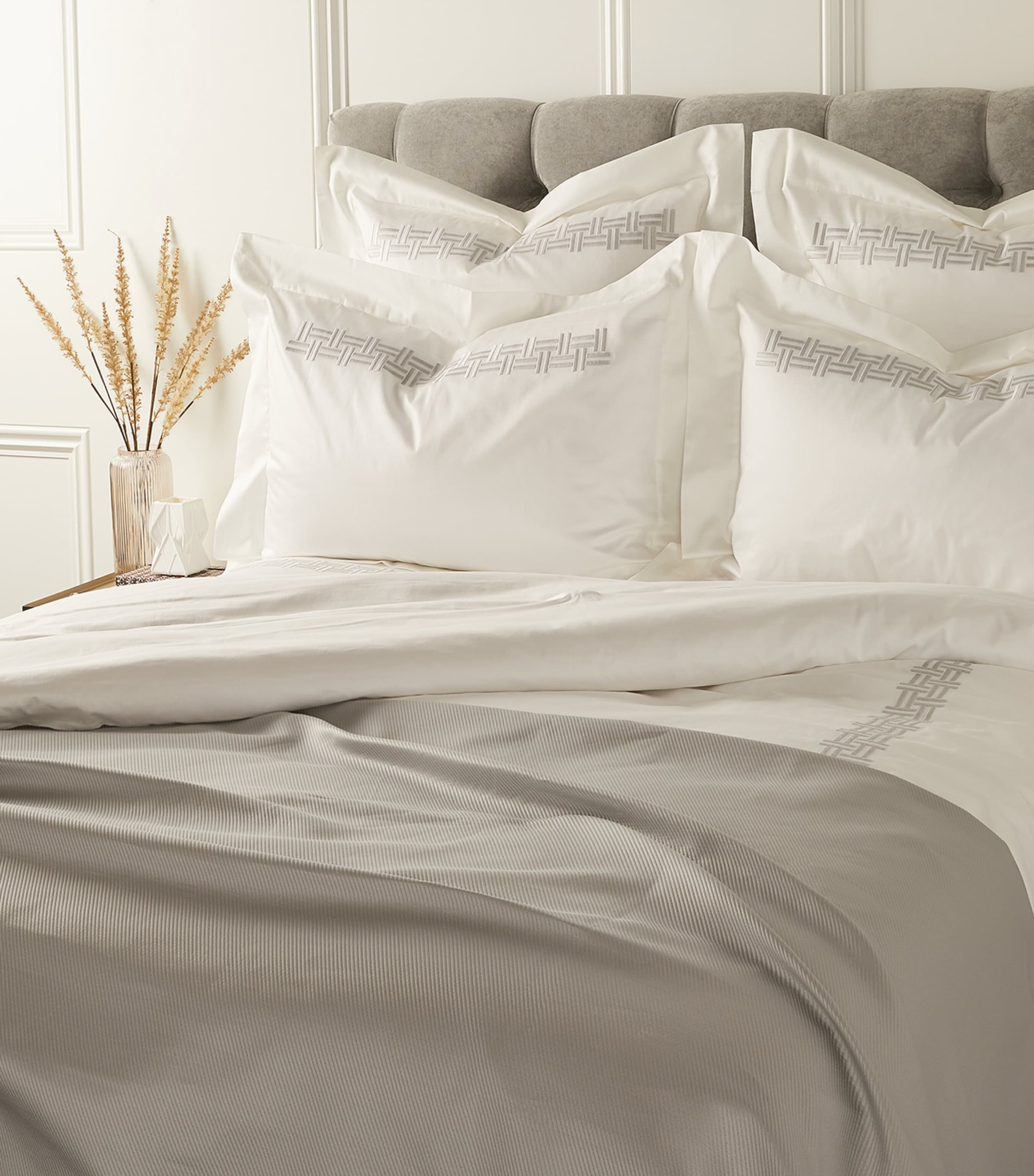 Frette Basketweave Oxford Pillowcase (51cm x 71cm) Milkrock Image 3