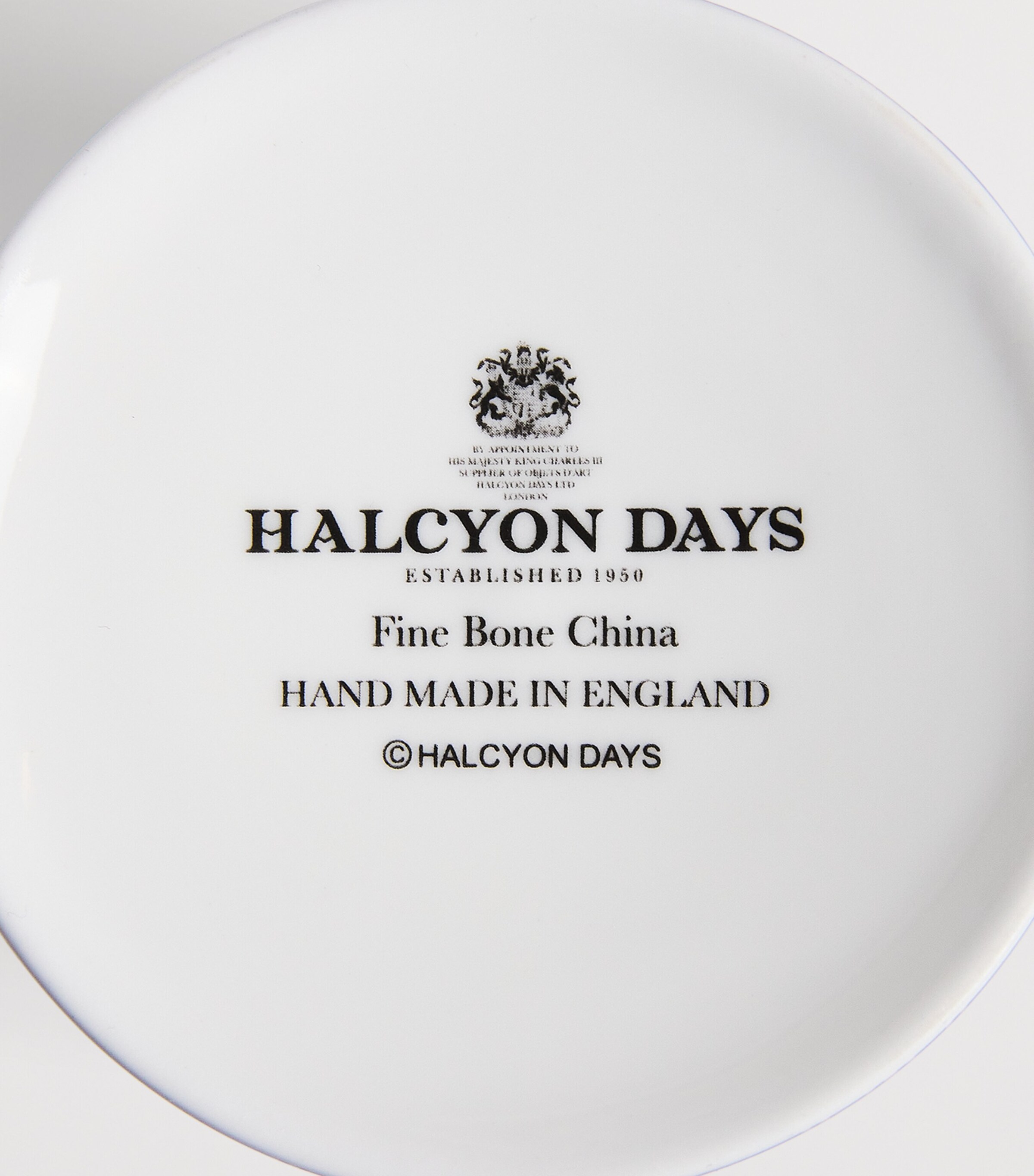 Hearts Trellis Mug MULTI Image 3