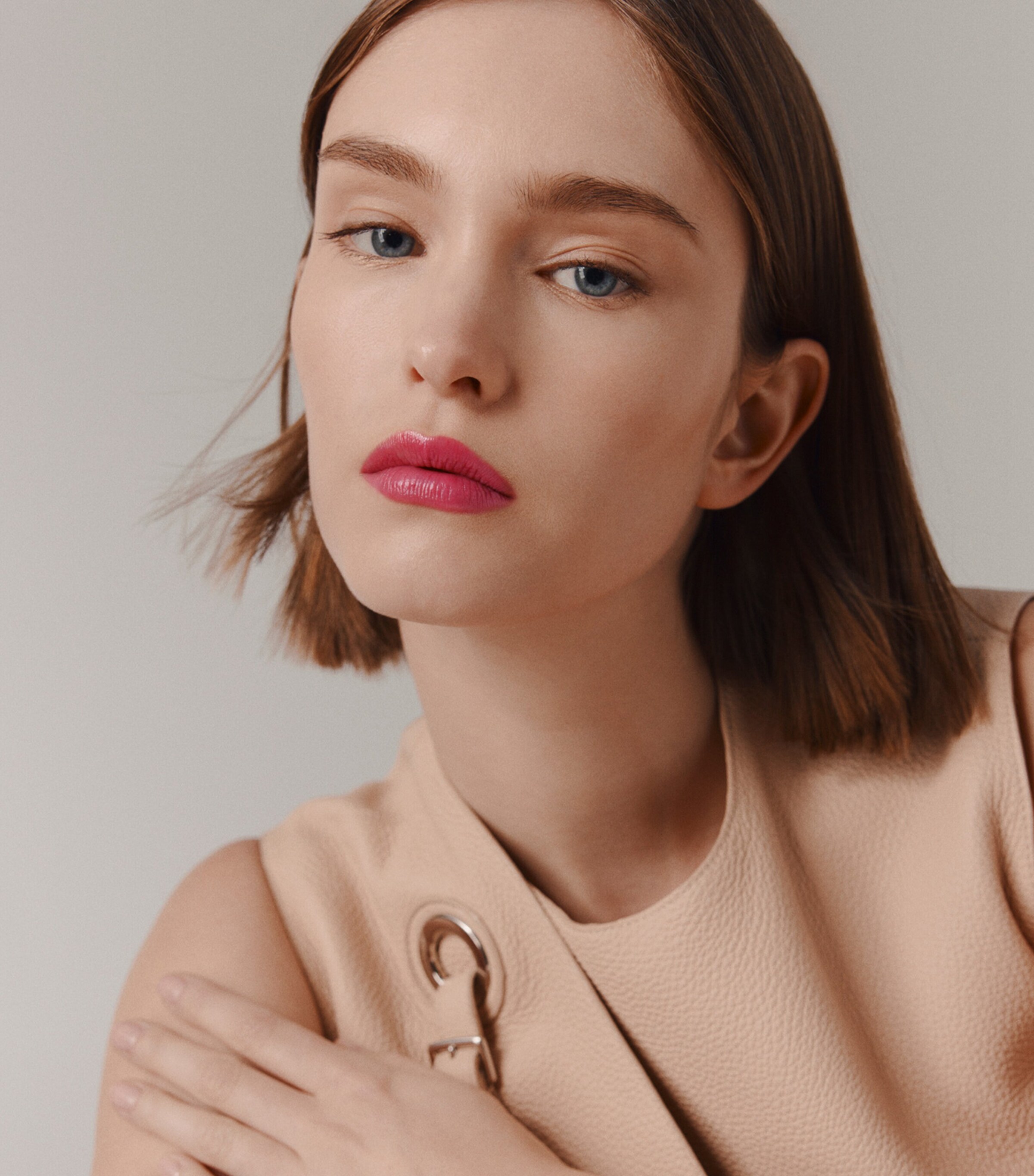 Silky Lipstick Shine - Rose Hacienda ROSE HACIENDA Image 6