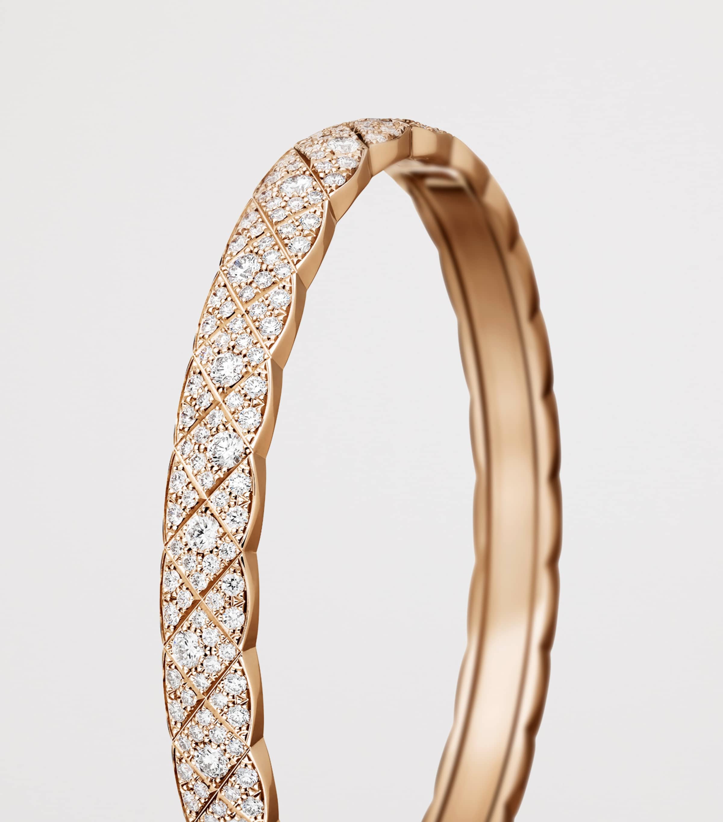 Beige Gold and Diamond Coco Crush Bangle BEIGE GOLD Image 4
