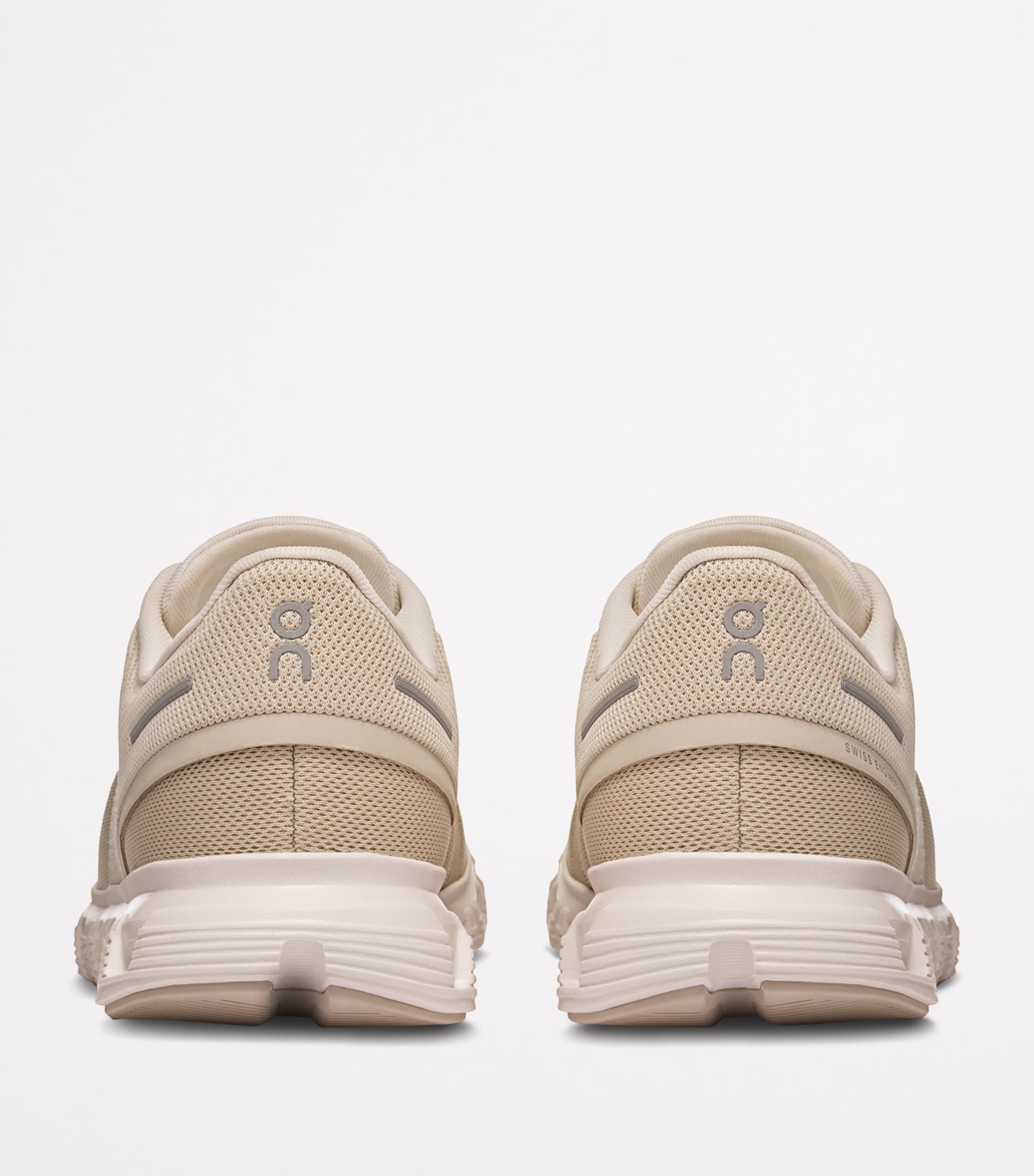 Cloud 6 Trainers PEARL/WHITE Image 2