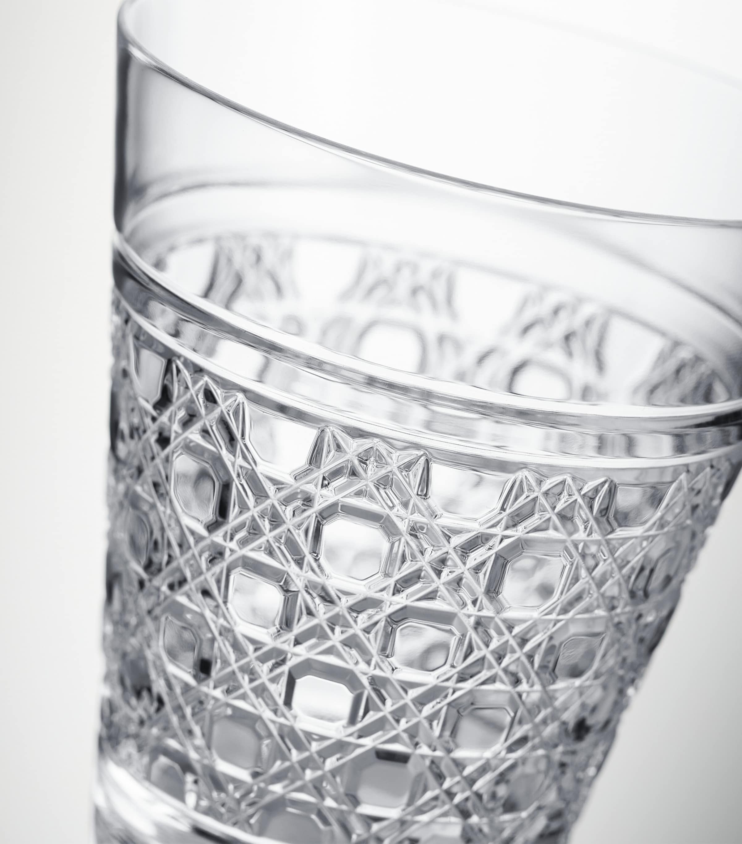 Set of 2 Crystal Red Wine Goblets (384ml) CLEAR Image 4