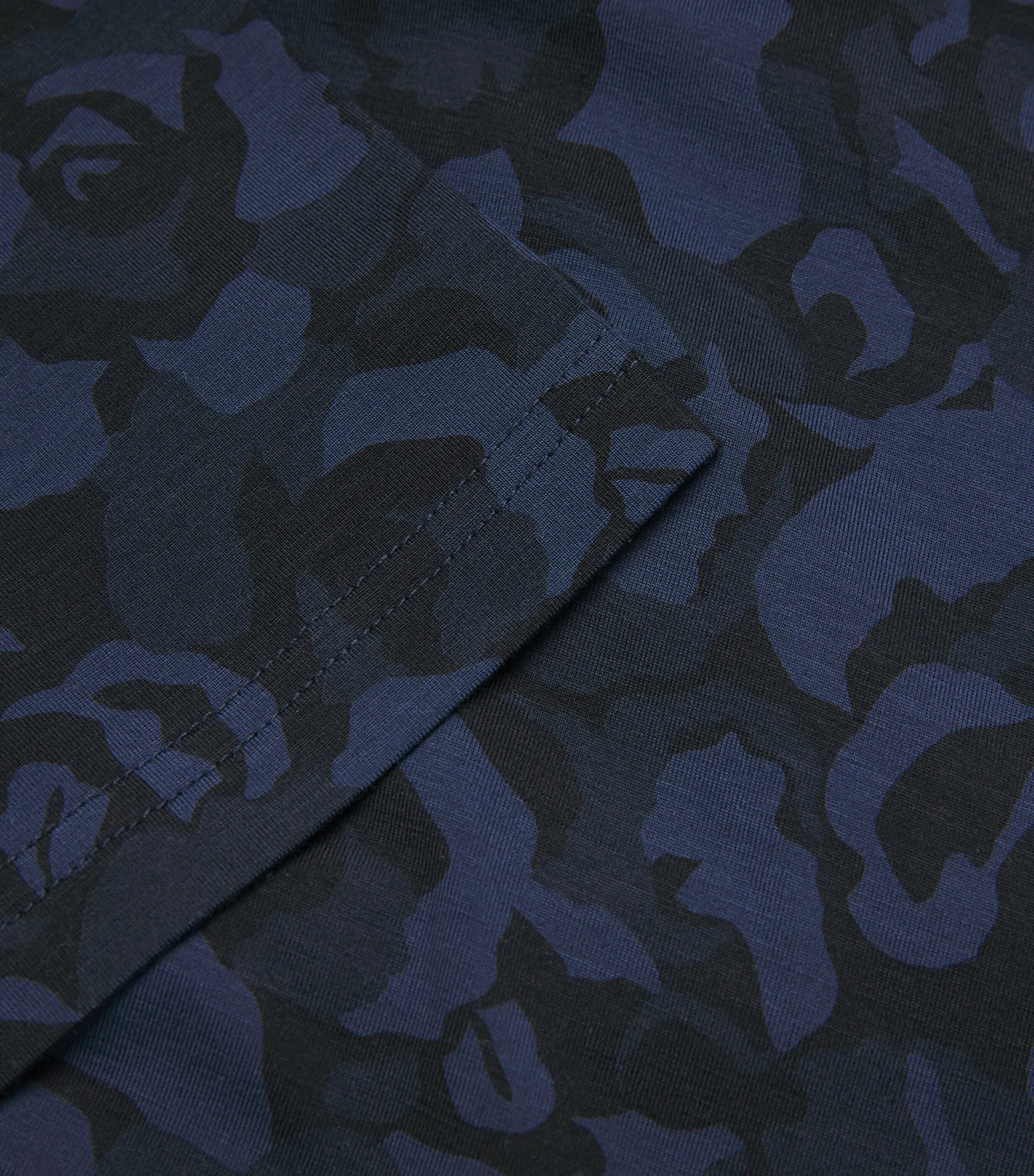 Micro Modal London T-Shirt 014NAV Image 5