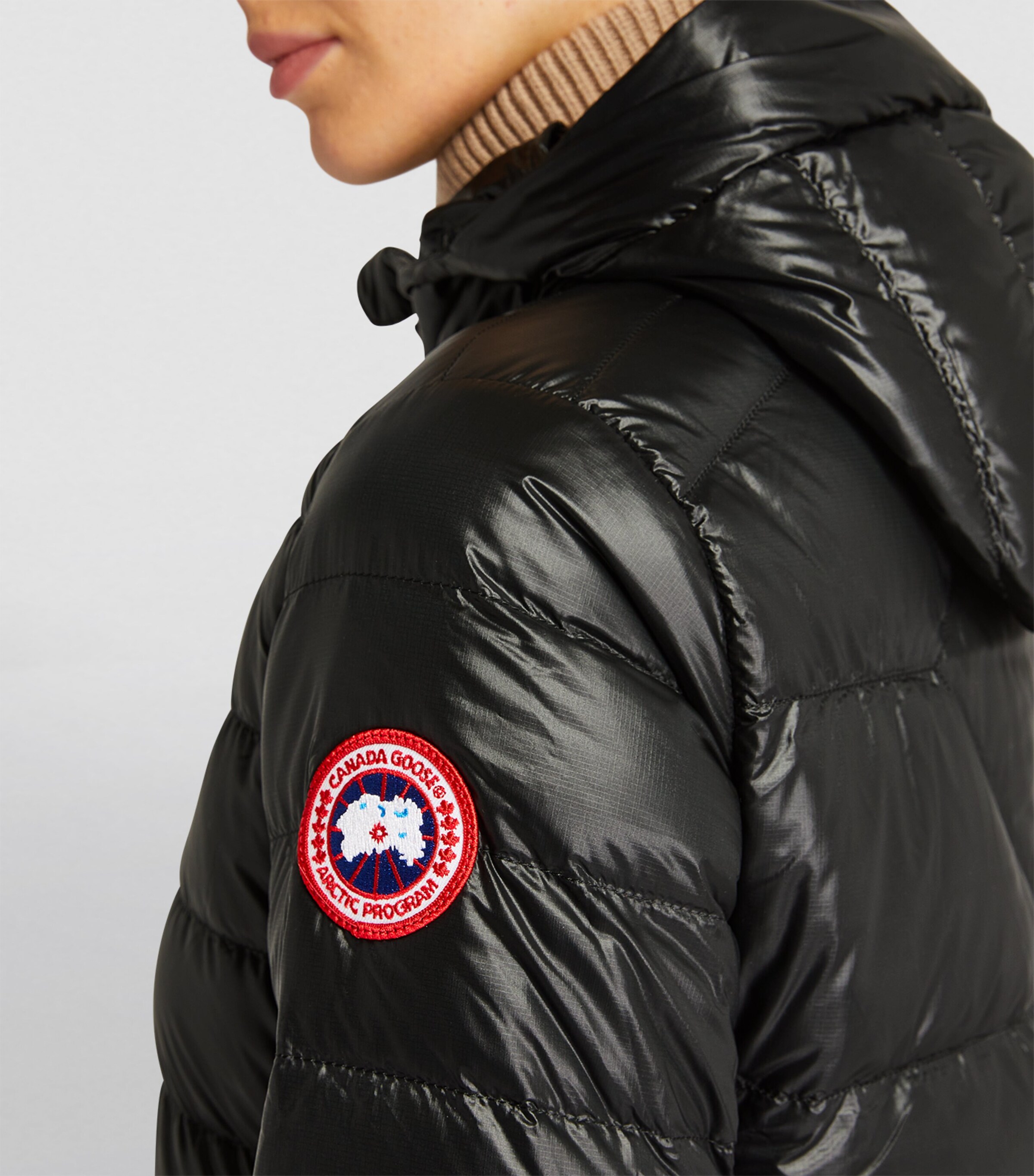 Canada Goose Womens Down-Filled Hooded Cypress Jacket Black Image 9