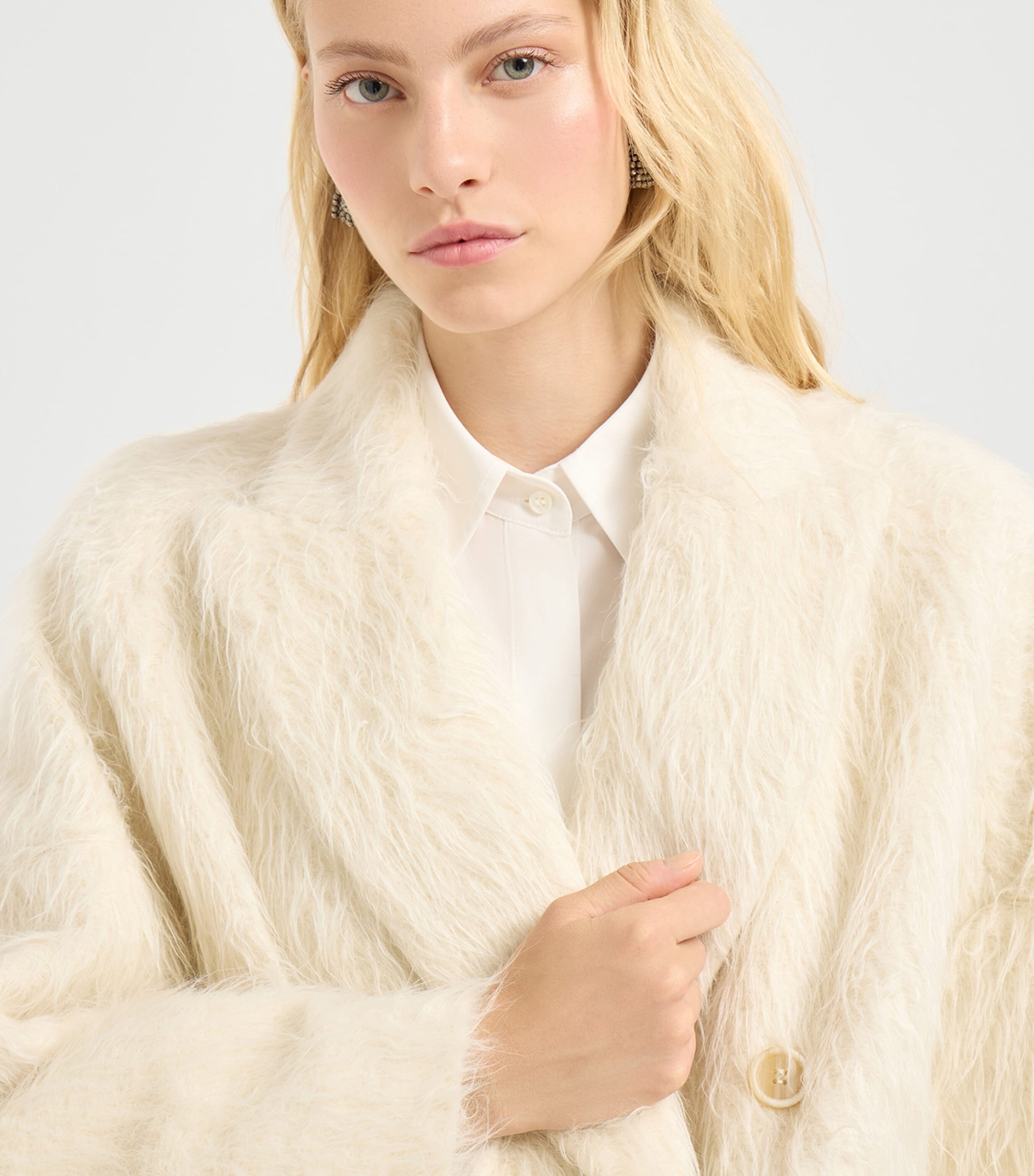 Alpaca-Blend Double-Breasted Coat C001 Image 7