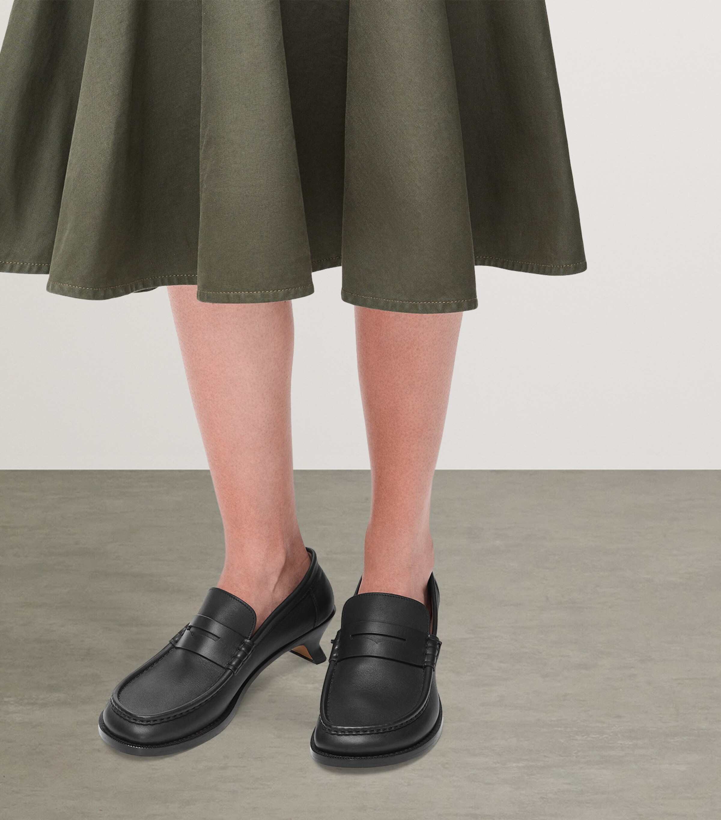 ローファー・オックスフォード LOEWE FW25 Loewe Campo Brushed Loafers (LLSC290X23 5031) LOEWE Leather Campo Heeled Loafers 40 | Harrods US