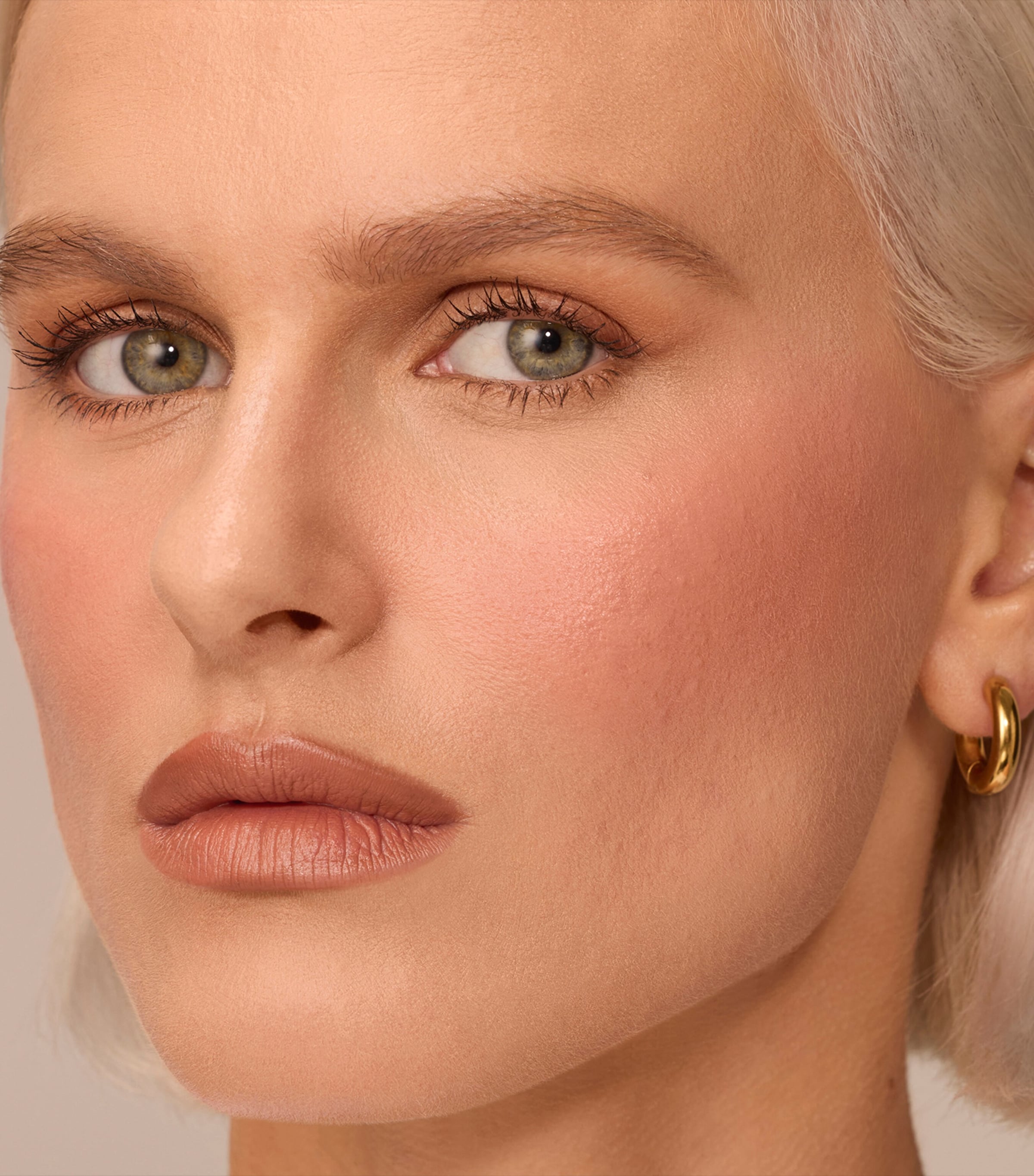 Vieve Sunset Blush Balm Burgundy Image 3