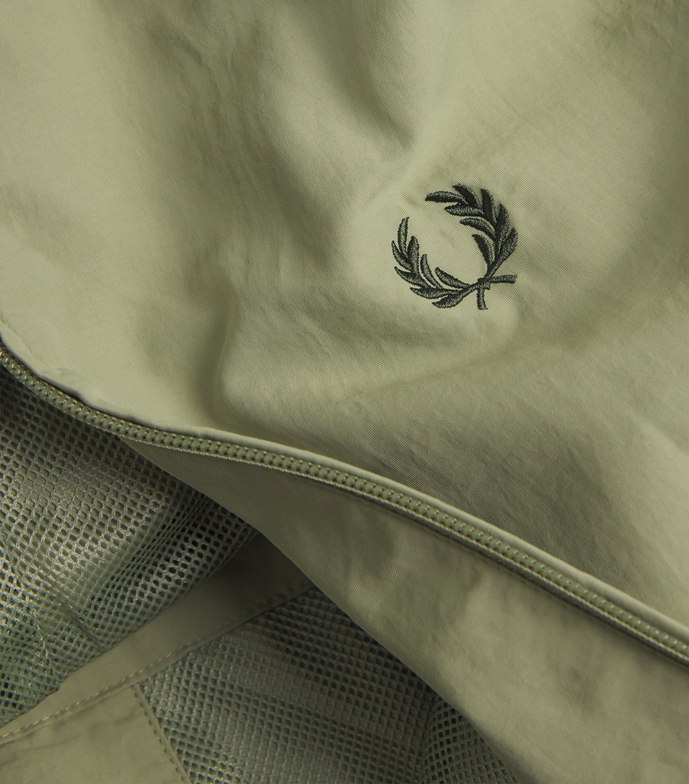 Shell Taslan Hooded Jacket X88OLIV MNT Image 4