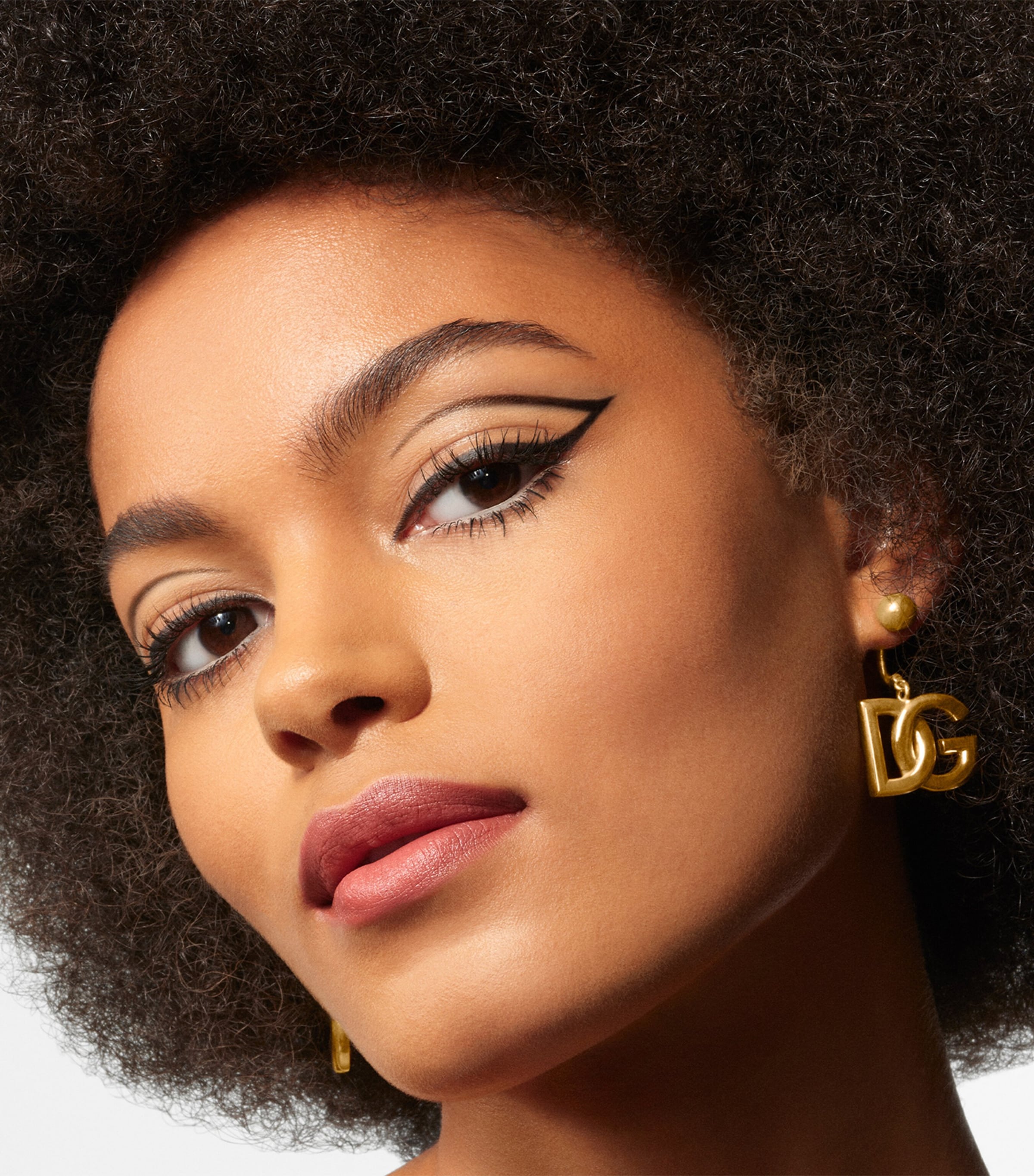 Sleek Kohl Glider Eye Pencil 08 BLUSHING  NUDE Image 3