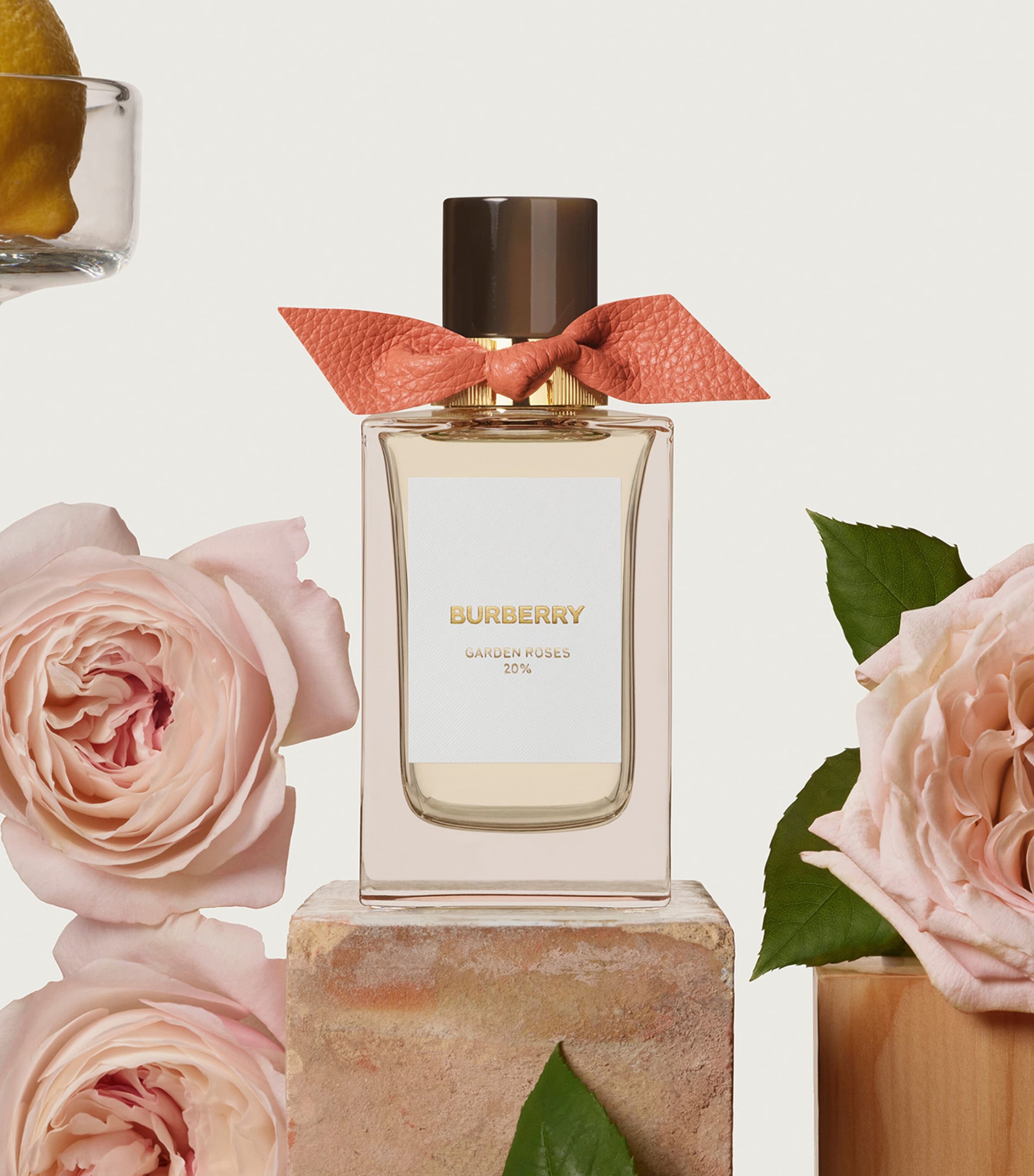 Burberry Classic Burberry London Parfumo Burberry Garden Roses Eau