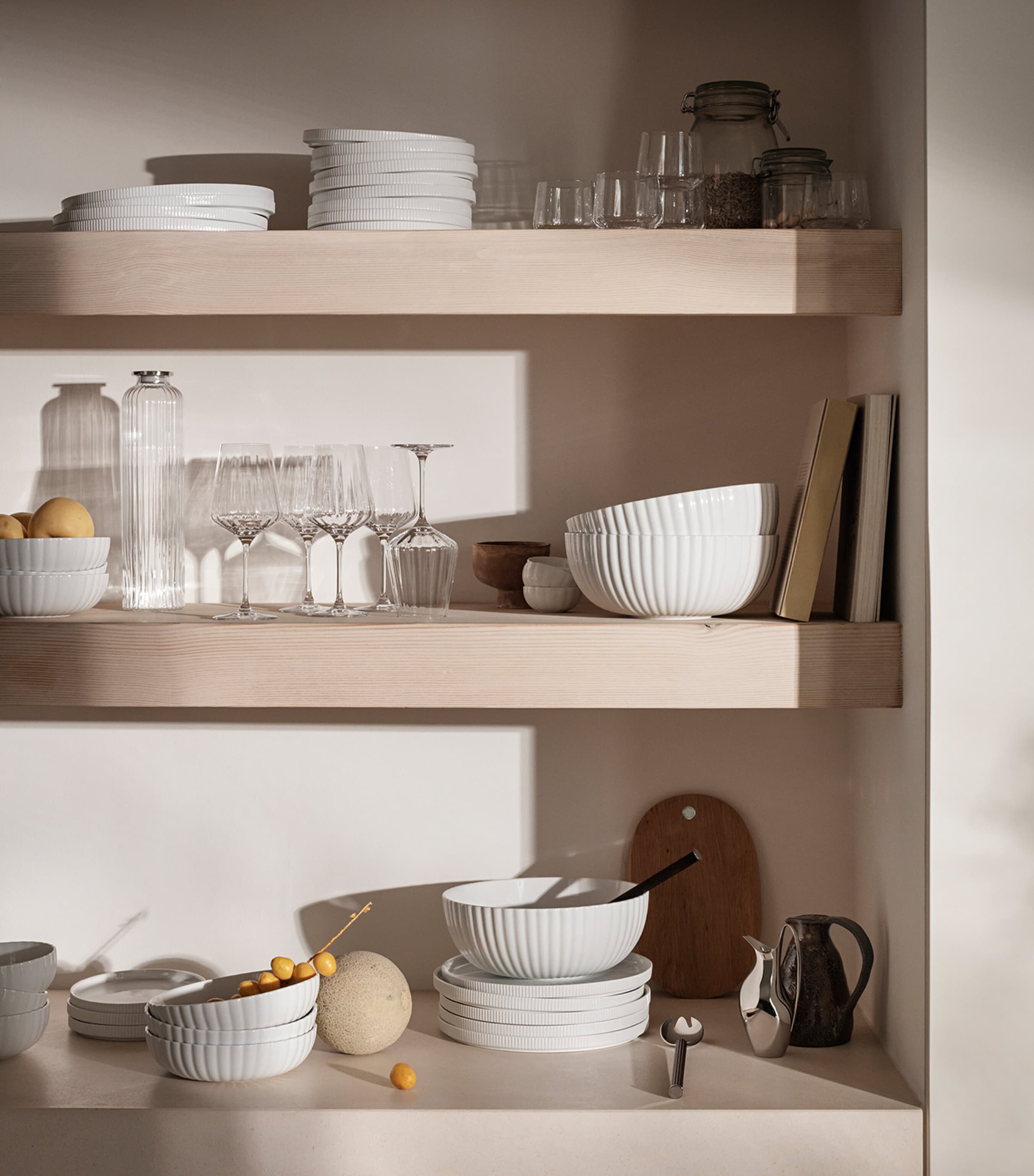 Porcelain Bernadotte Salad Bowl (26cm) WHITE Image 2