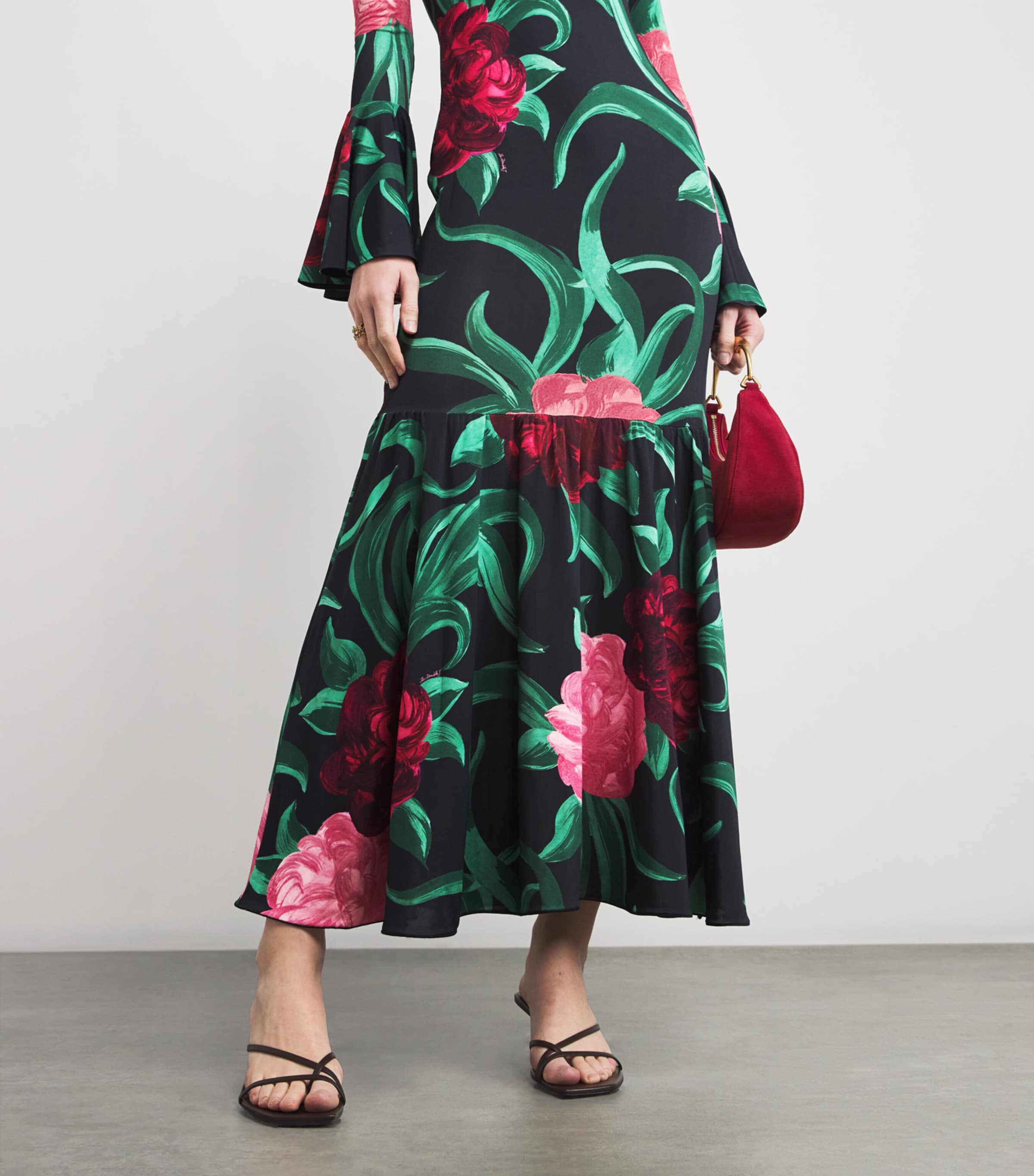 Alba Flared Maxi Dress BL01PEONY Image 6