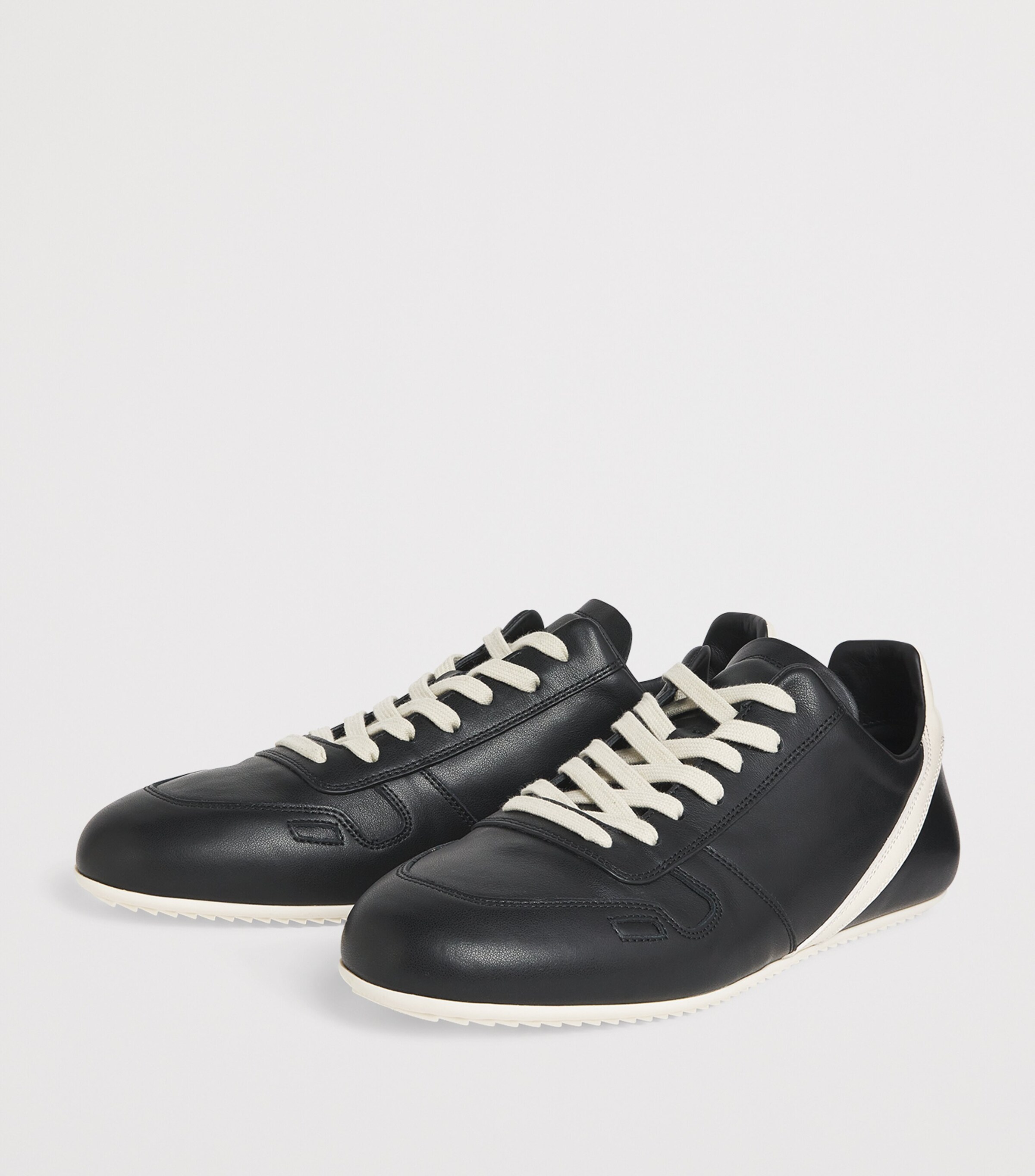 Leather Minimal Low-Top Sneakers BLACK/MILK/MILK Image 3