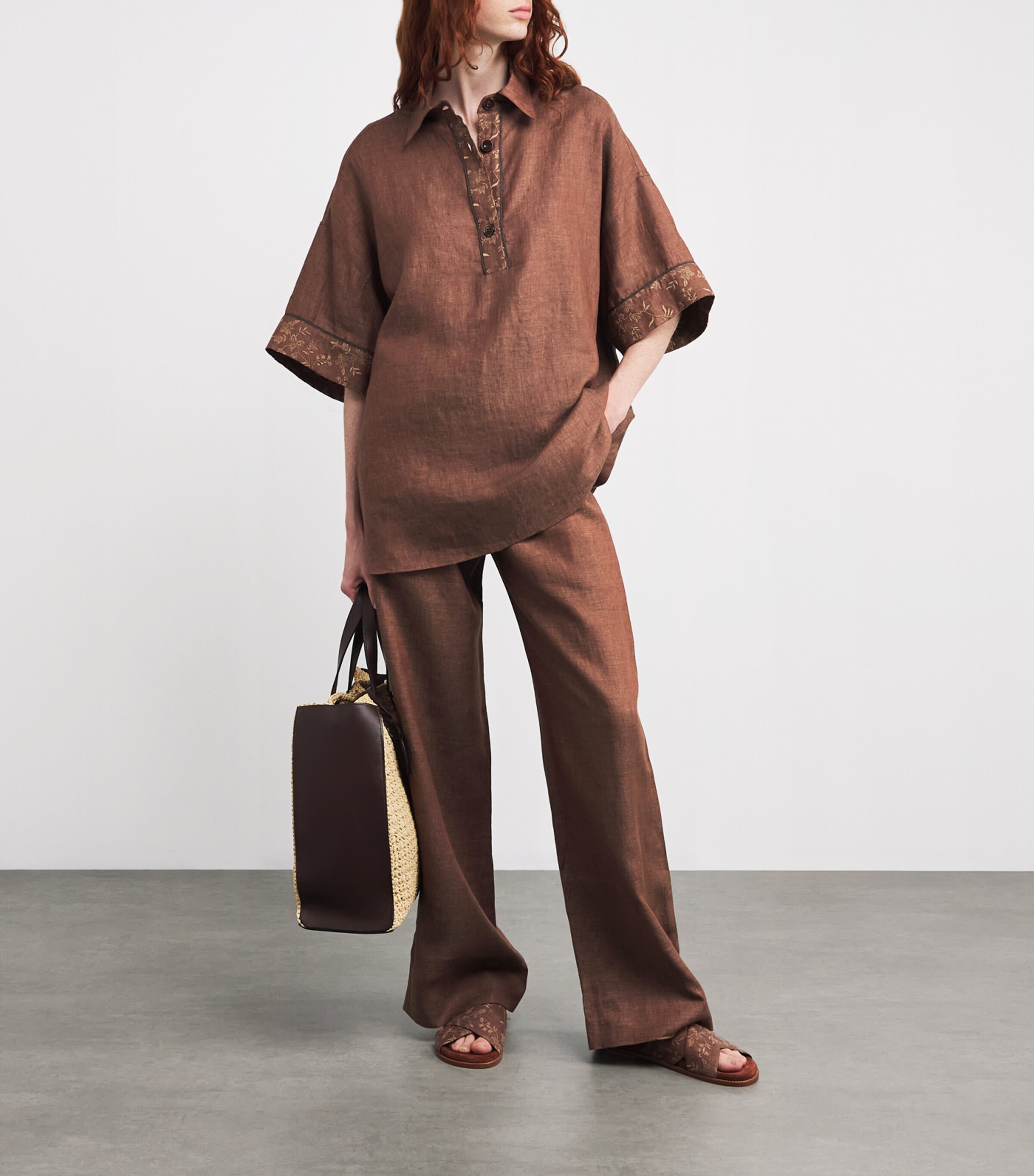 Eleventy Womens x Harrods Linen Embroidered Collared Shirt Vicuna Image 2