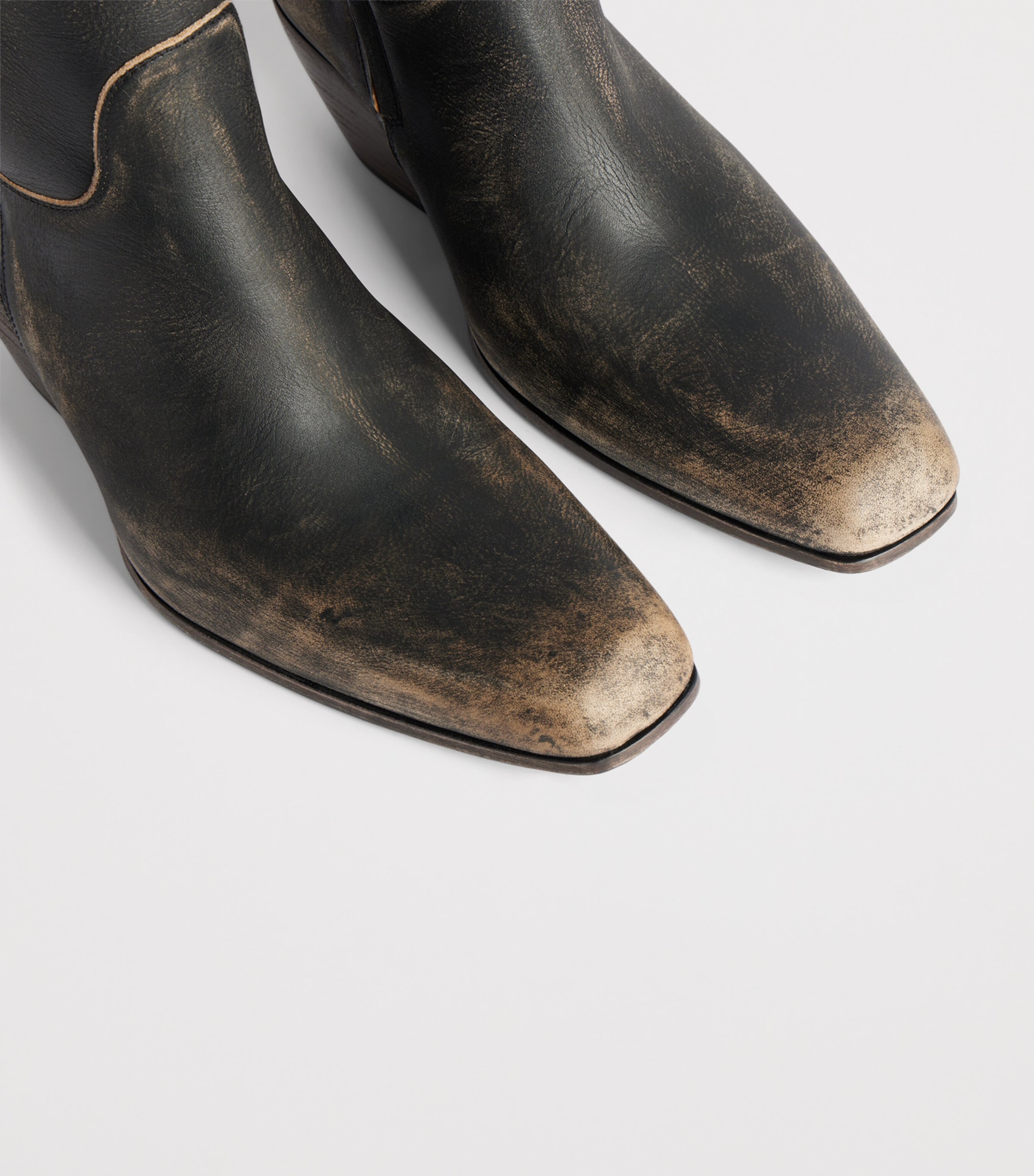 Balenciaga Bullskin Worn-Out Memphis Ankle Boots 55 Image 3