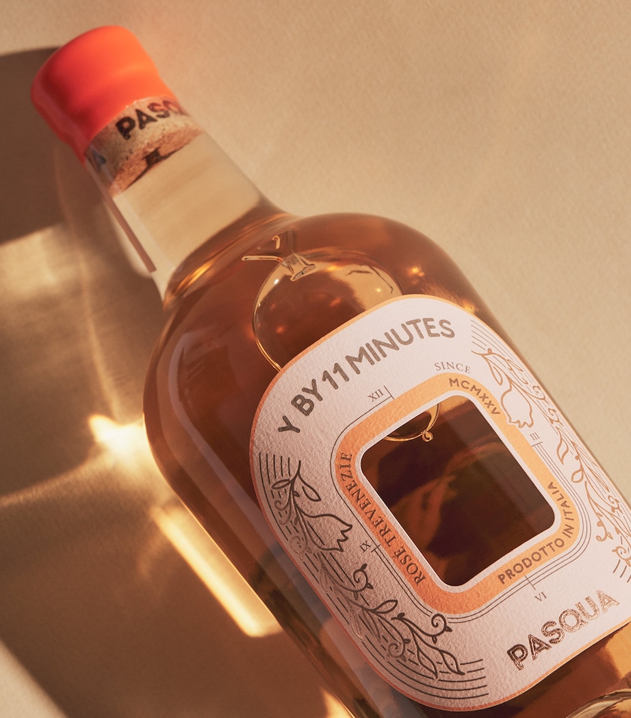 The Wine Explorer's Hamper NO COLOUR Image 2