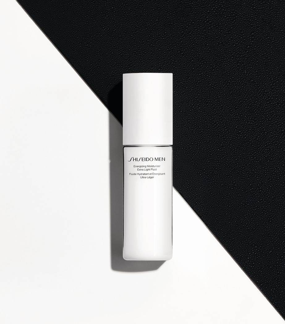 Shiseido Men Energizing Moisturizer Extra Light Fluid (100ml) NO COLOUR Image 4