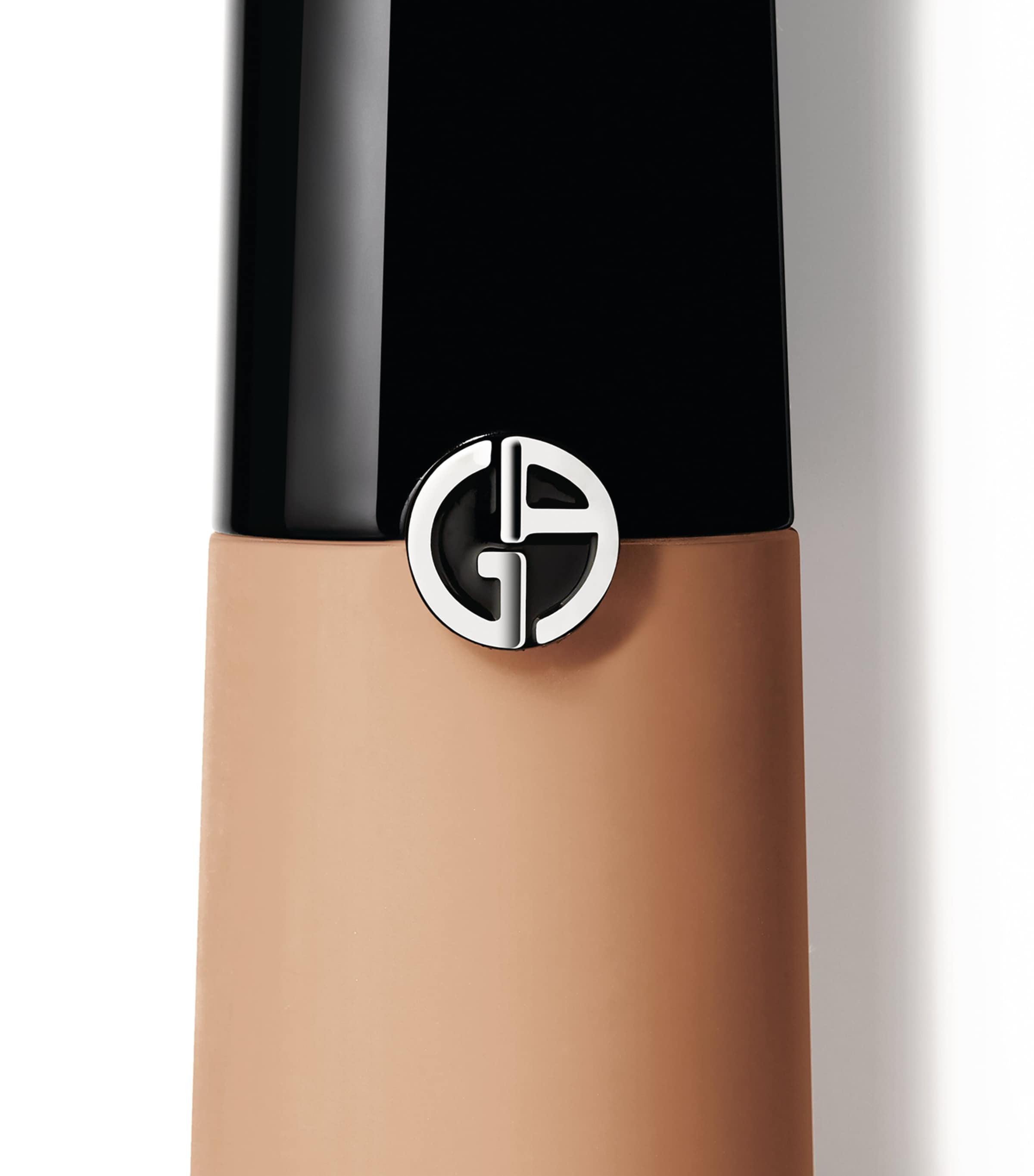 Luminous Silk Concealer 6 Image 6