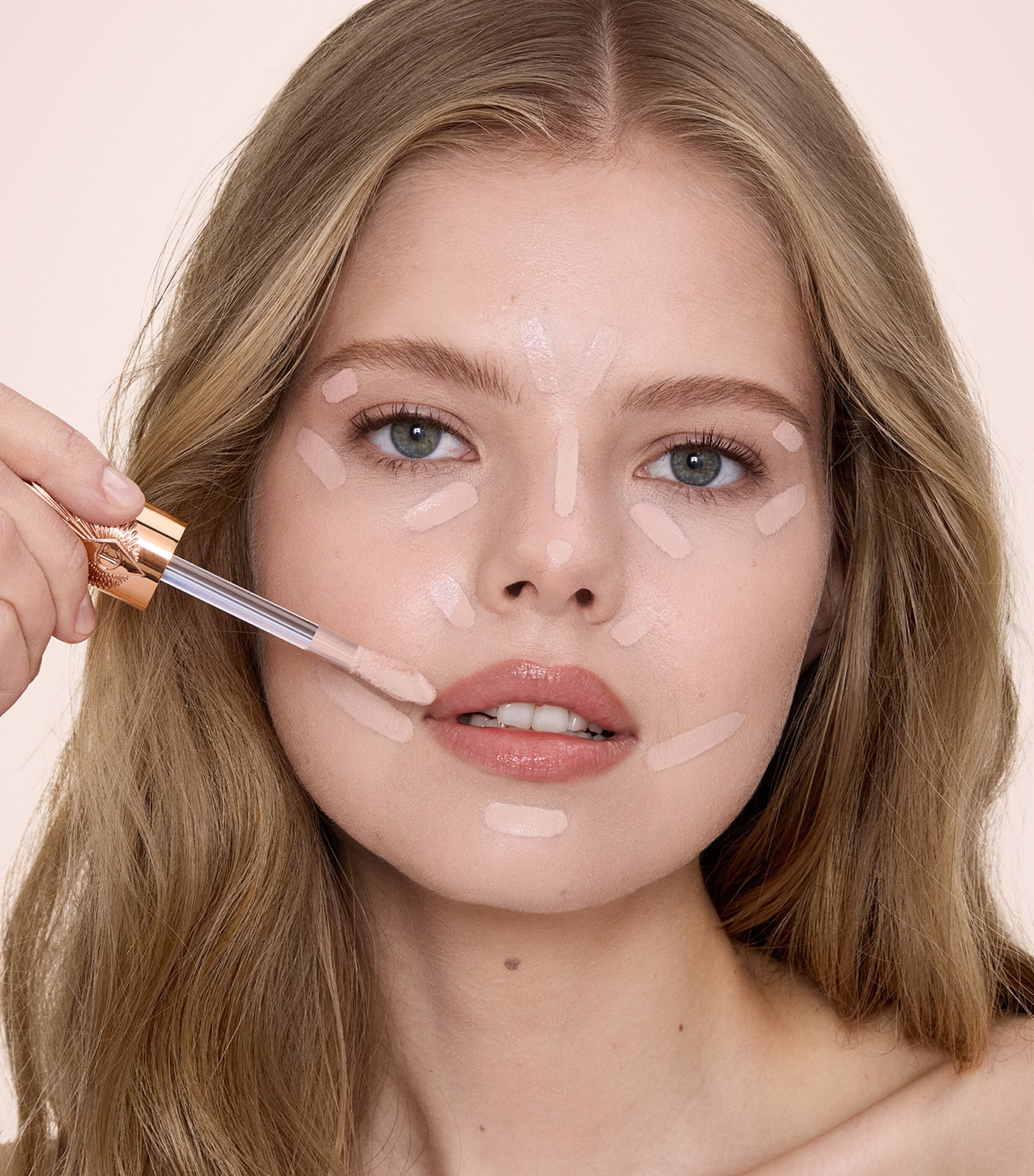 Airbrush Flawless Blur Concealer 1 FAIR Image 5