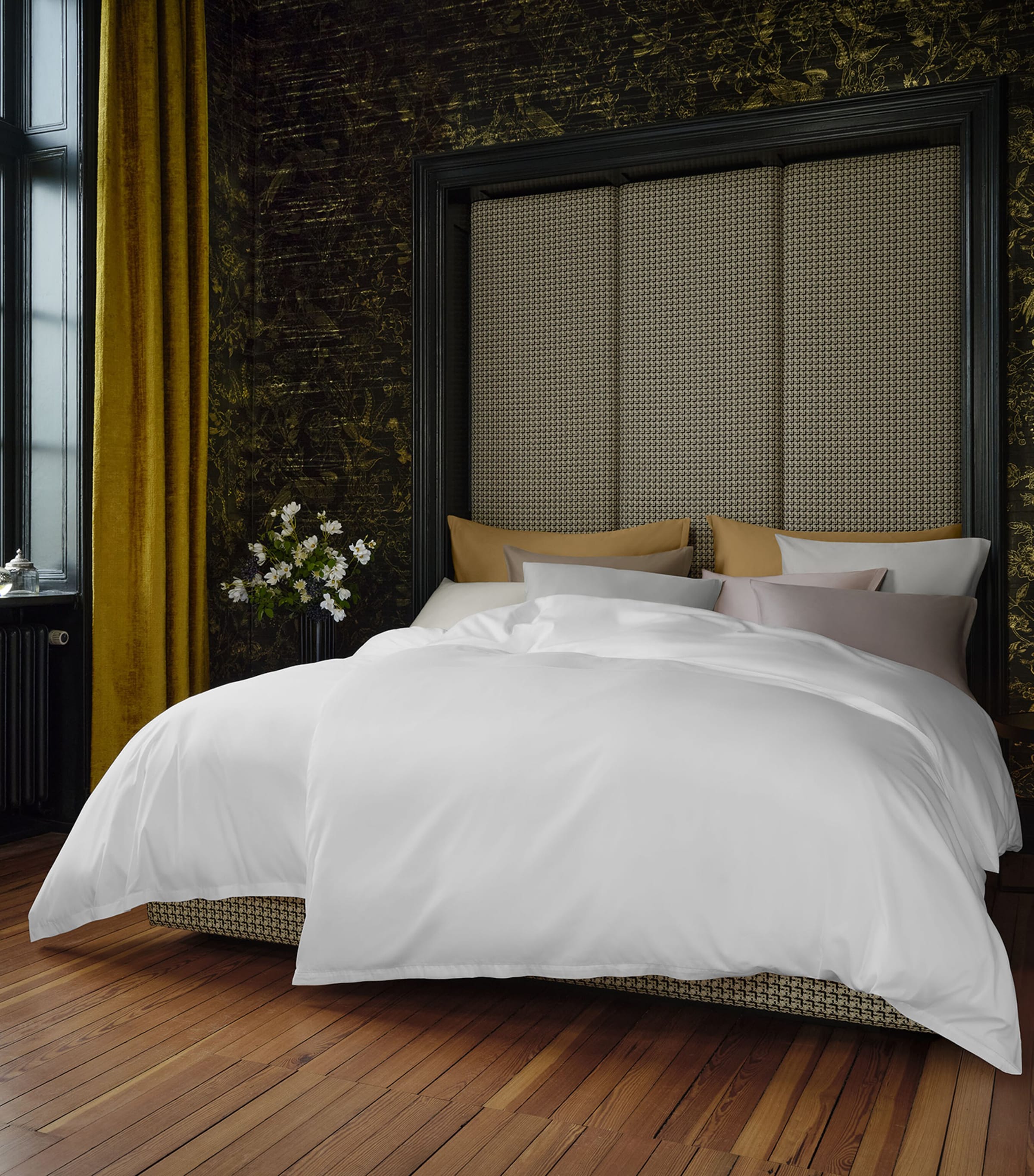 Schlossberg Cotton Sateen Noblesse Uni Super King Flat Sheet (280cm x 310cm) Viola Image 2