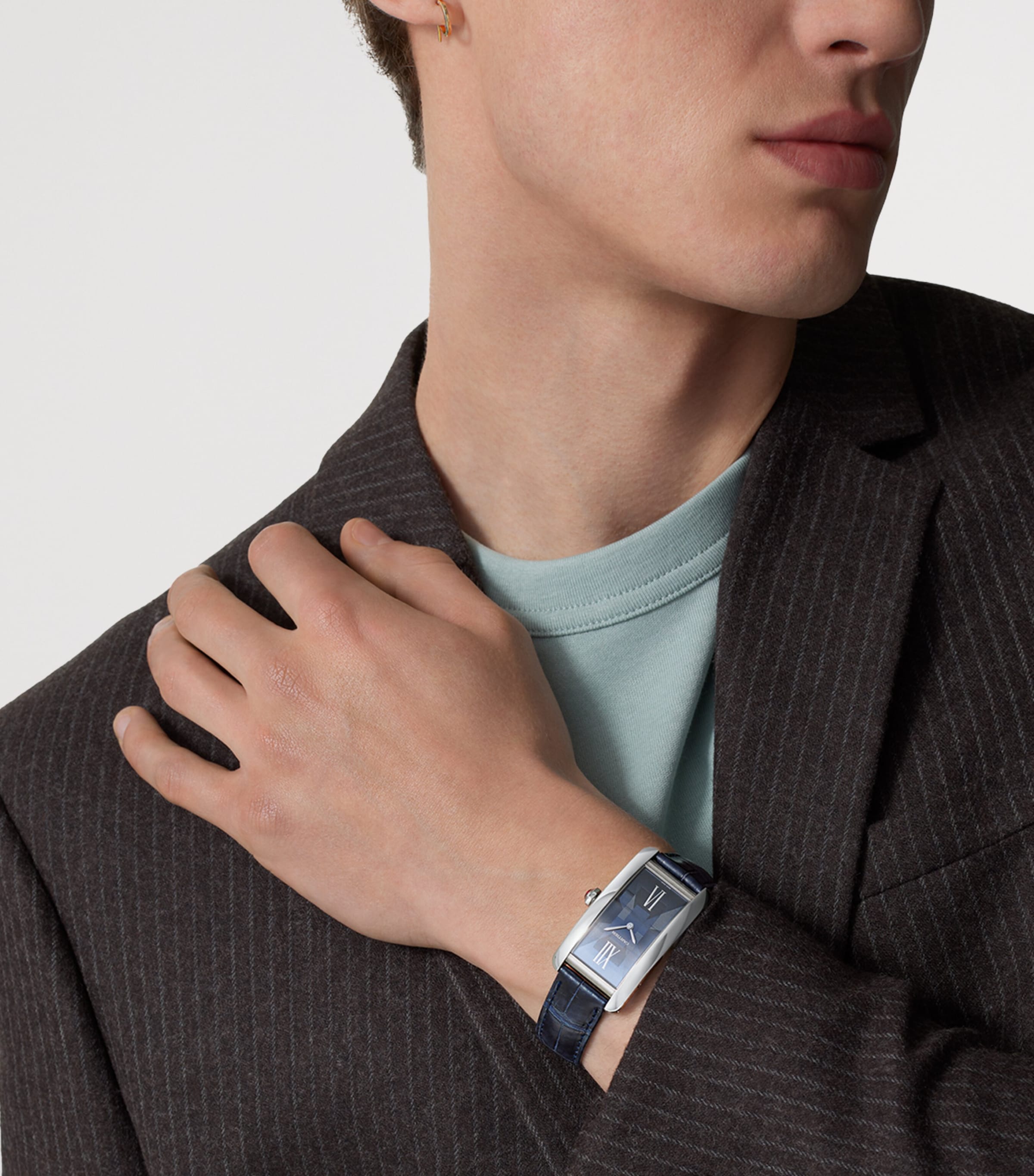 Large Platinum Tank Américaine Watch 44.4mm PLATINUM Image 6