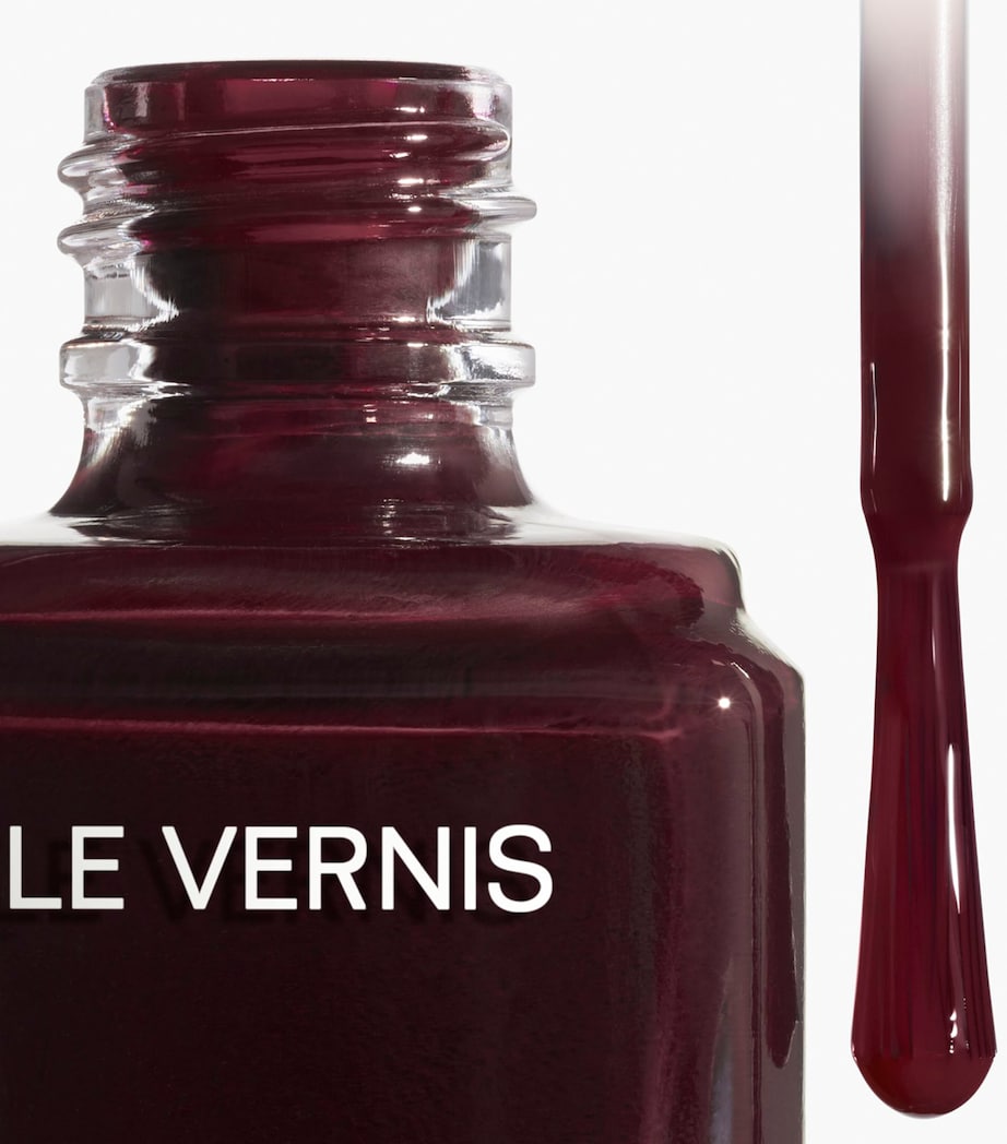 LE VERNIS Nail Colour 397 Image 2
