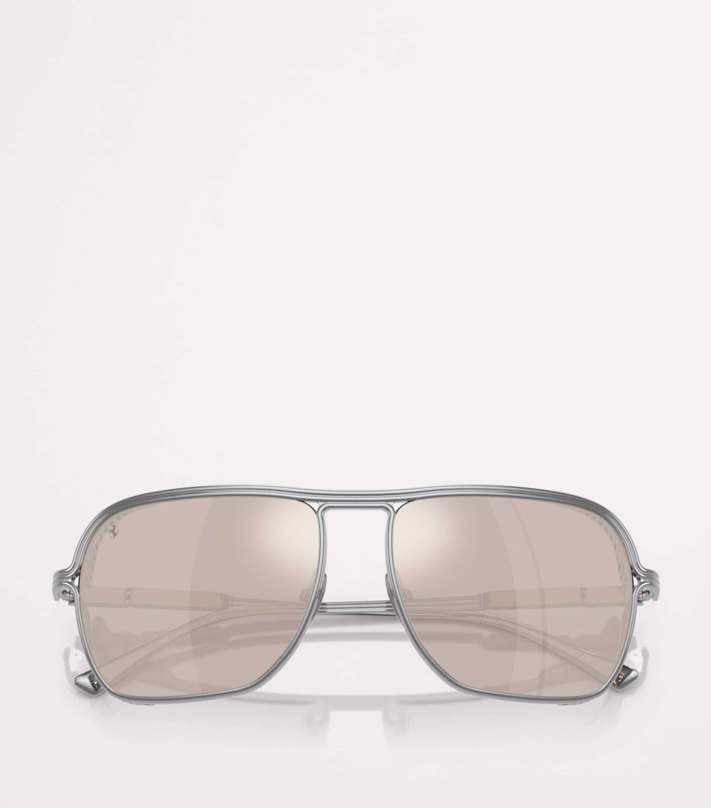 Logo-Detail Sunglasses 303/0V Image 5