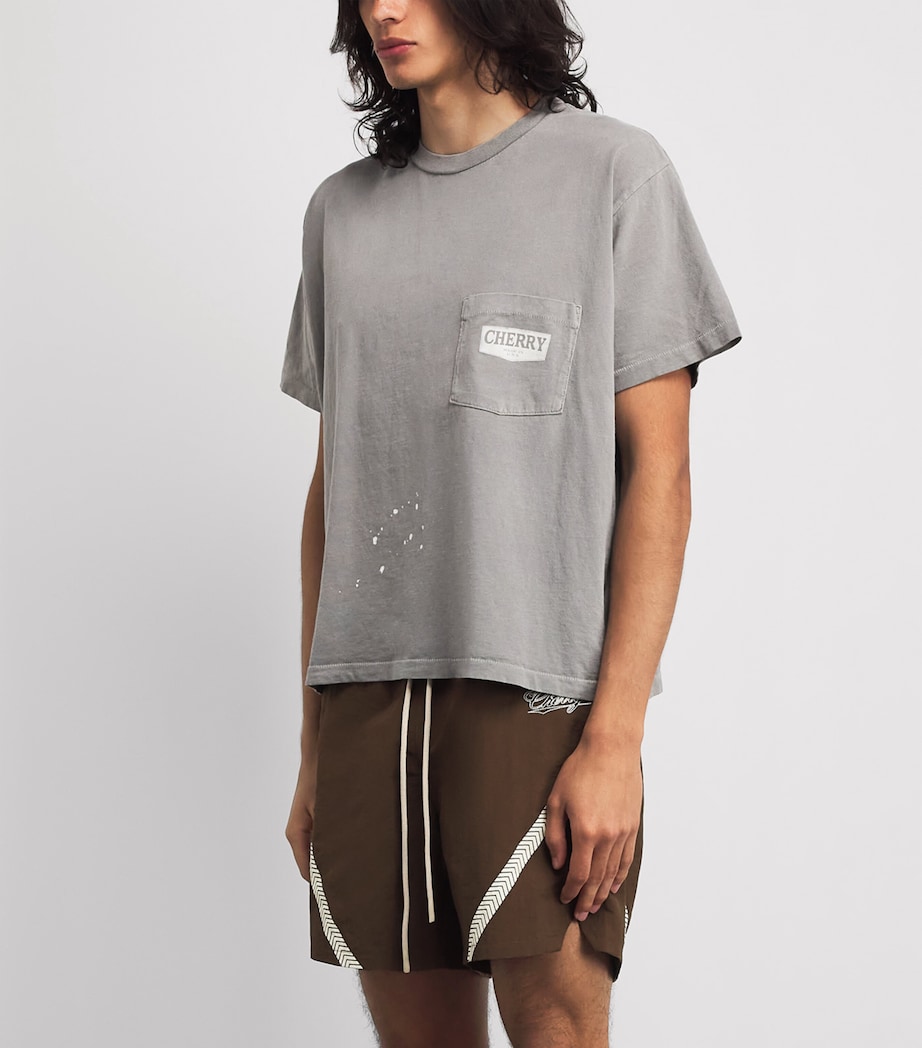 Cherry Los Angeles Mens Cotton Chevron Pocket T-Shirt Light Charcoal Image 4