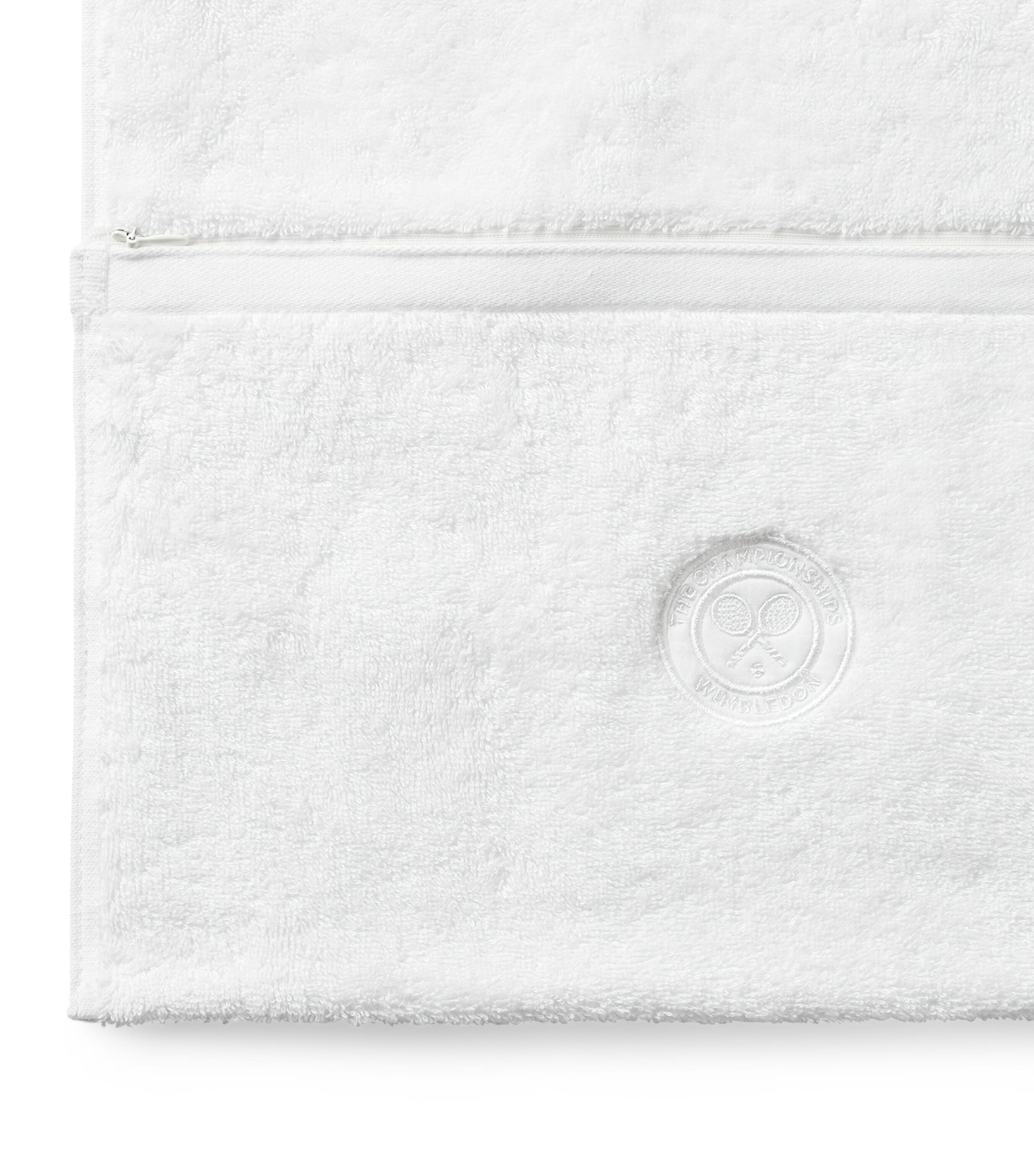 Christy x Wimbledon Logo Gym Towel (40cm x 120cm) White Image 3