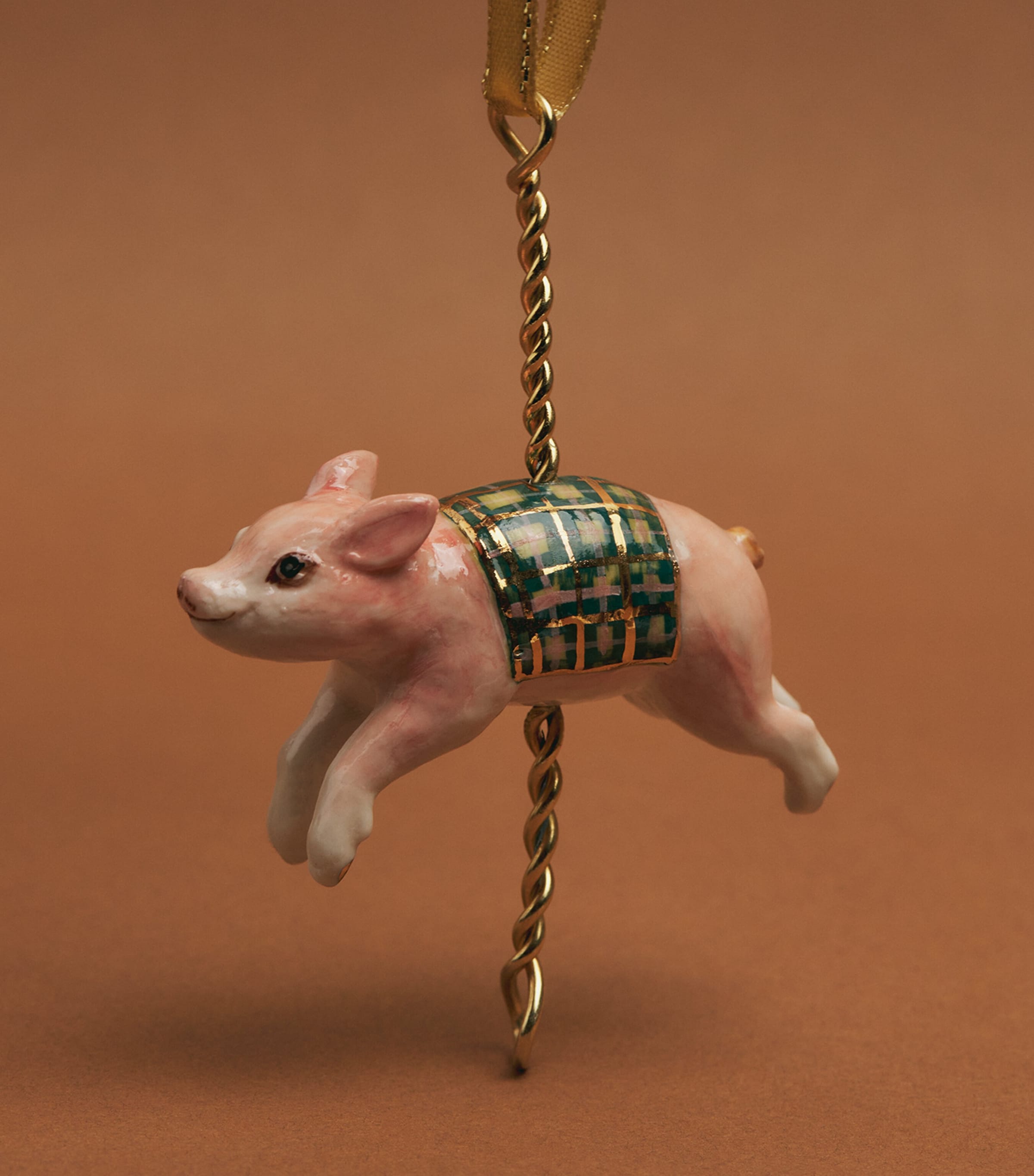 Hop Skip & Flutter Pig Merry-Go-Round Tree Decoration Pink Green Image 2