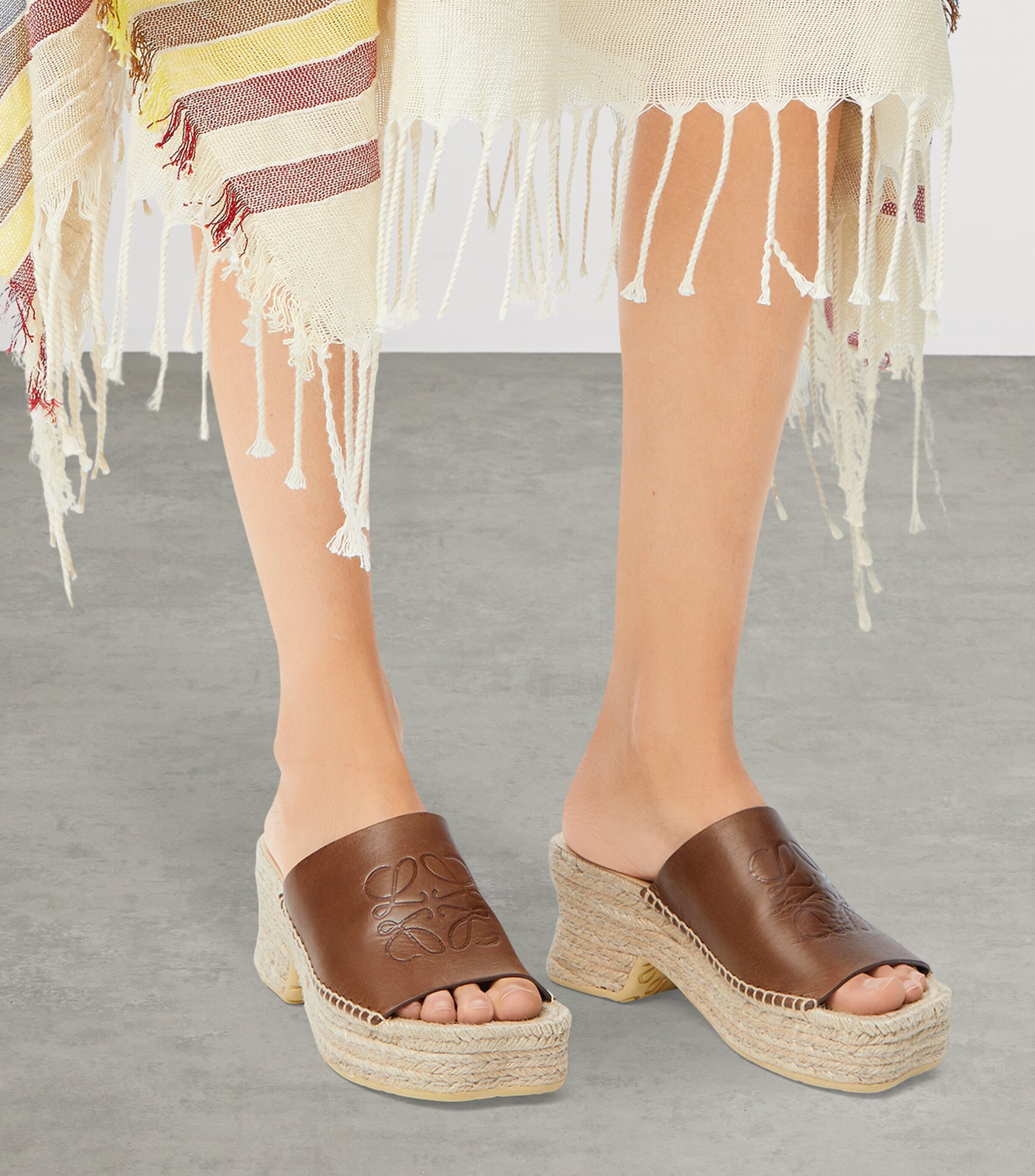 Loewe★素敵！Light Caramel Leather Platform Wedge Sandals Loewe Petal Leather Platform Espadrille Sandals | Neiman Marcus