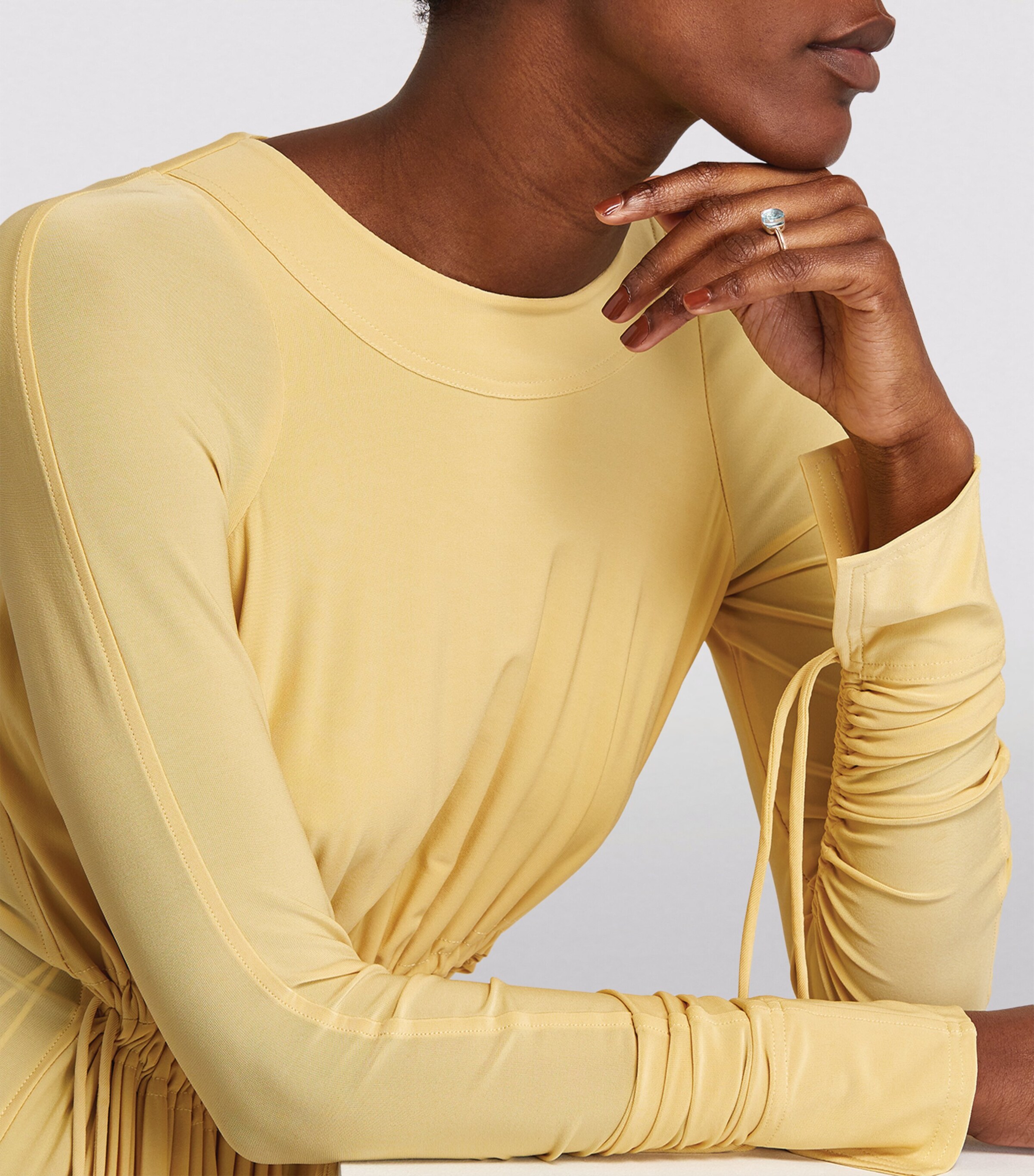 Mixed Gold and Blue Topaz Nudo Petit Ring 000OY Image 5