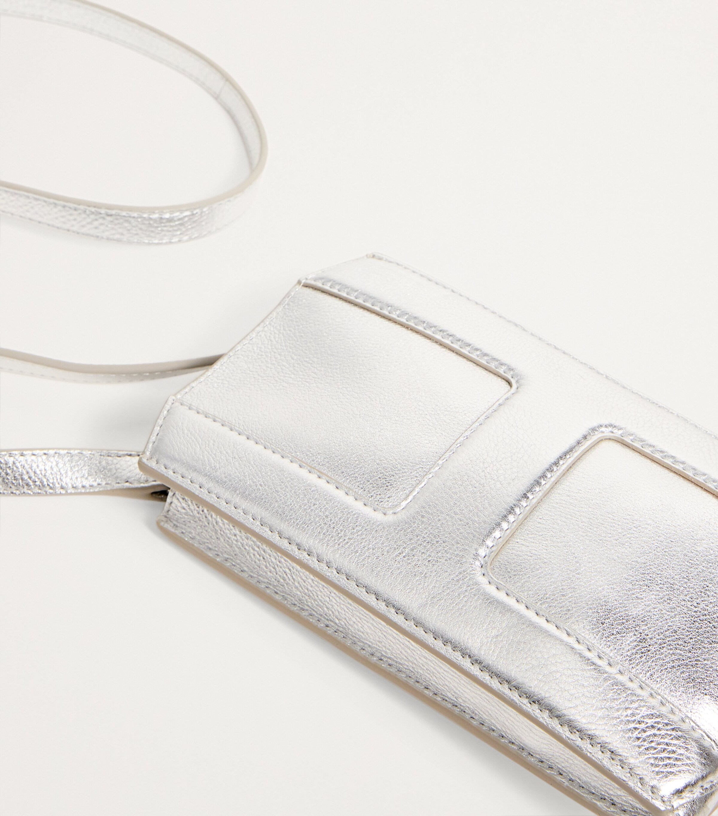 Harrods Leather Metallic Phone Pouch Silver Image 4