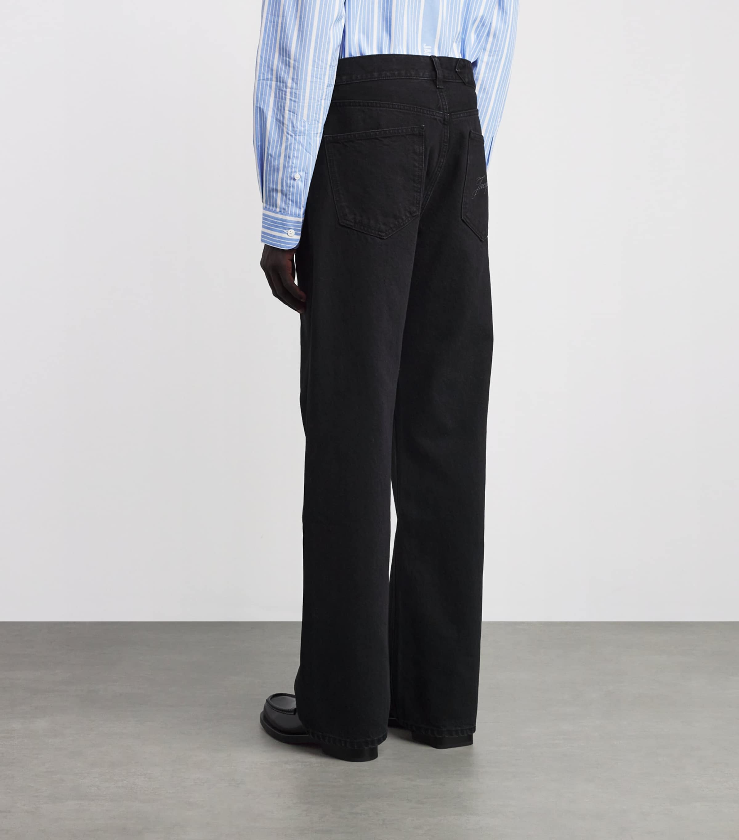 Jacquemus Mens Straight-Fit Jeans Black Image 4