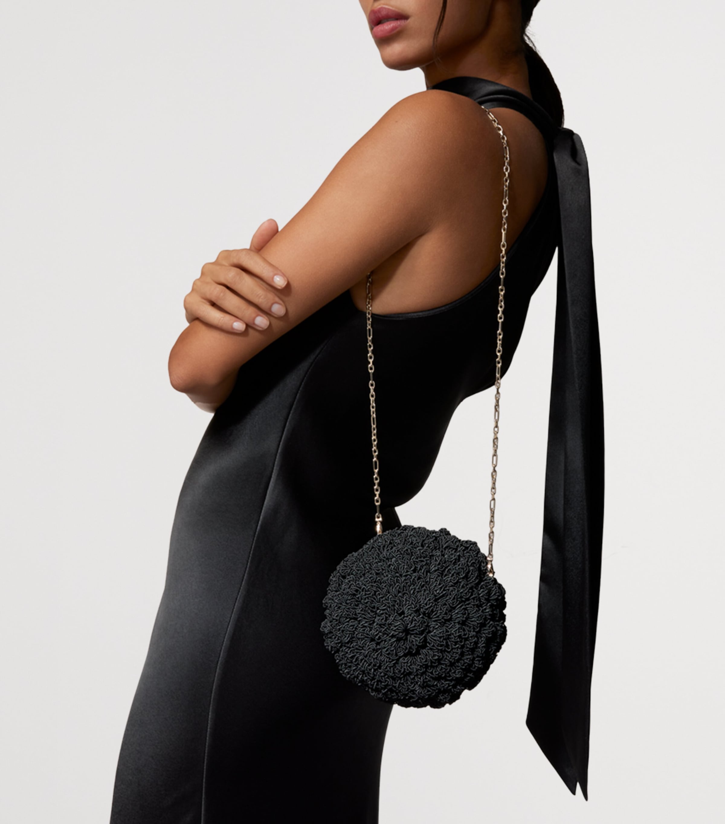 Crochet Cartier Soir Clutch Bag BLACK Image 2