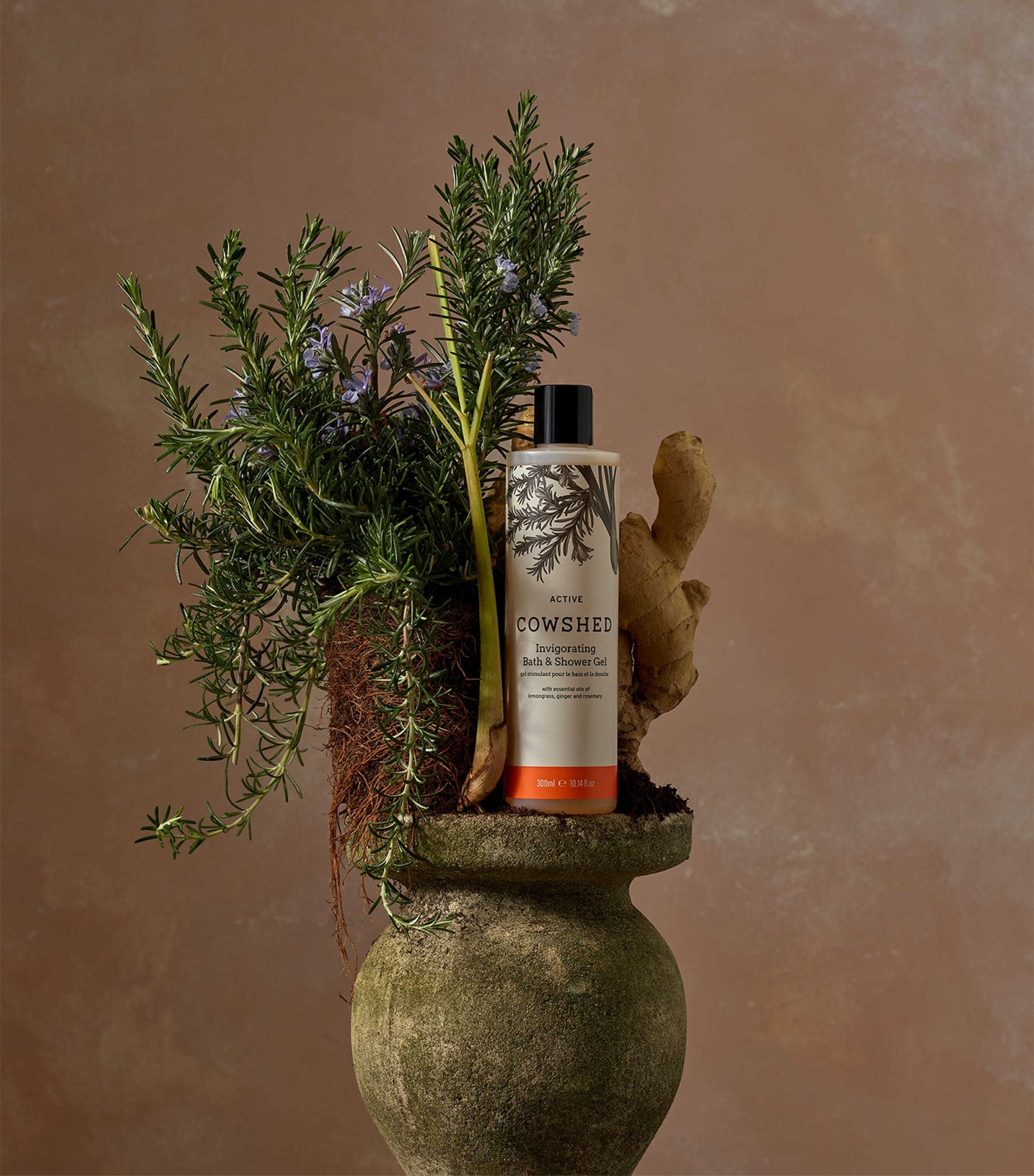 Cowshed Active Bath and Shower Gel (300ml) Image 4