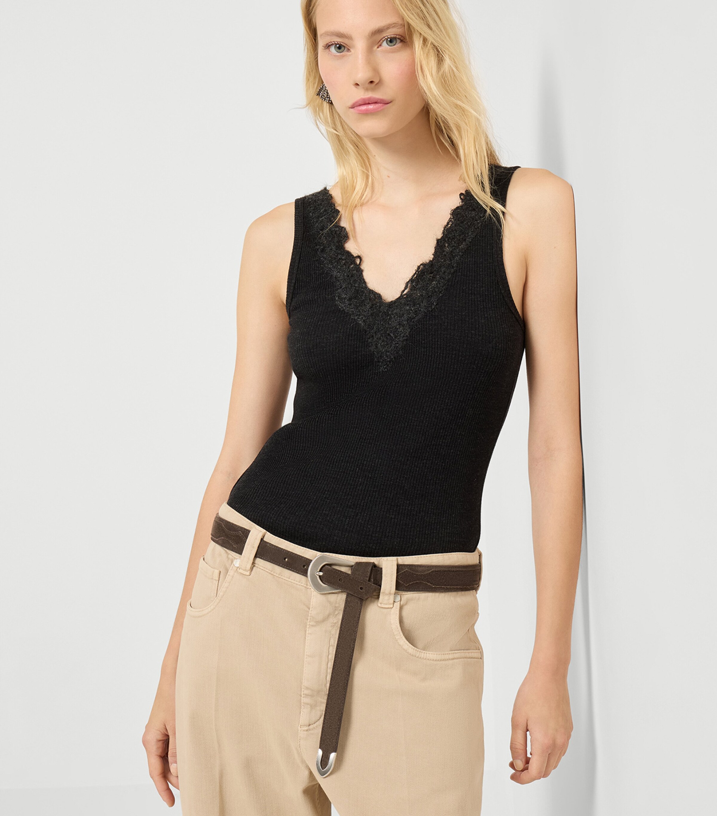 Wool Wispy Lace Tank Top C070 Image 5