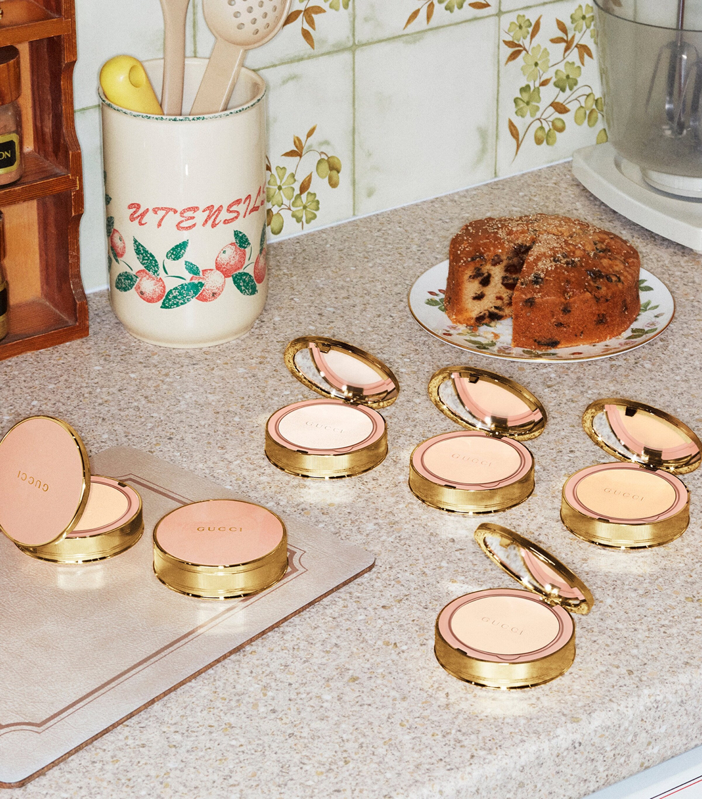 Gucci Poudre de Beauté Mat Naturel Face Powder Refill | Harrods US