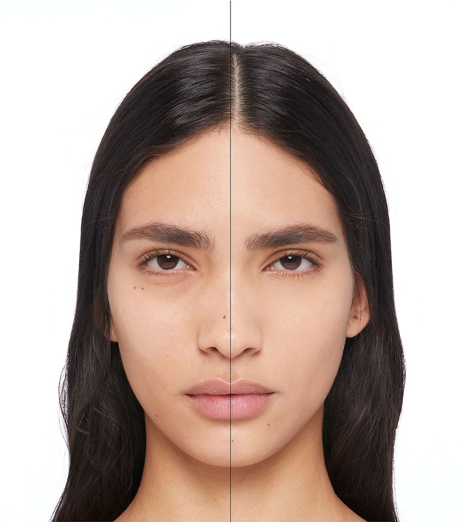 Concentré De Beauté Liquid Concealer 24N Image 4