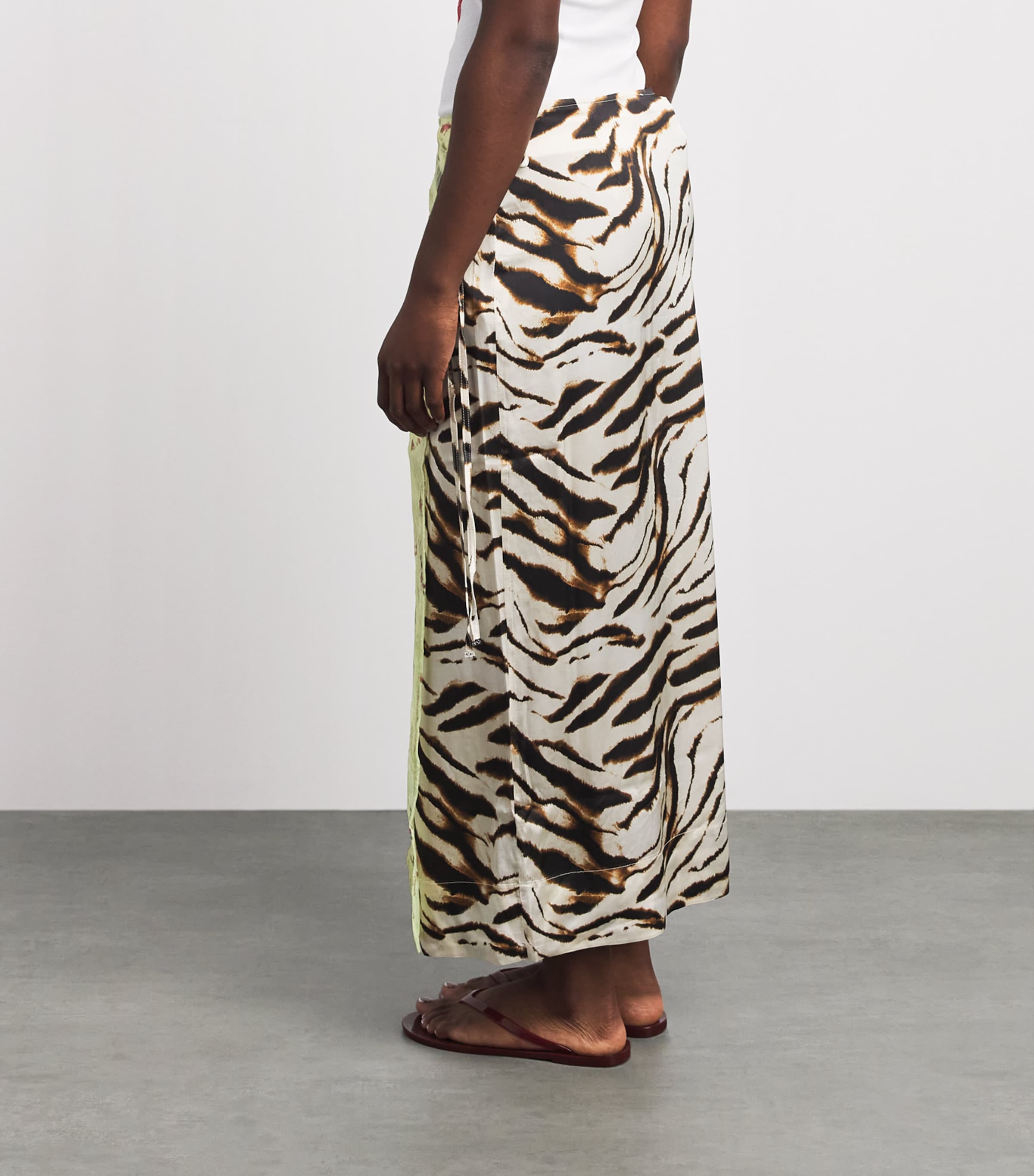 GANNI Womens Printed Midi Wrap Skirt Seedling Image 5
